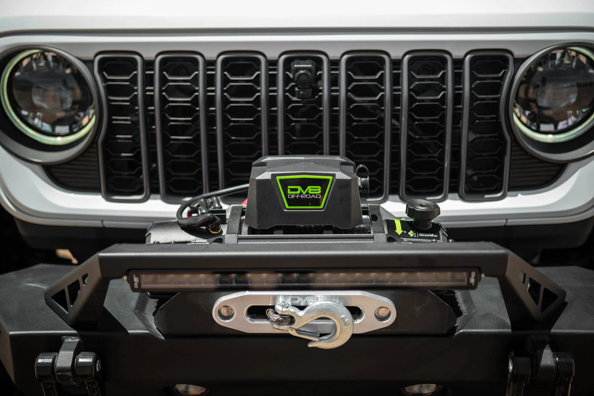 DV8 Xtract 12k Synthetic Rope Winch - Image 3