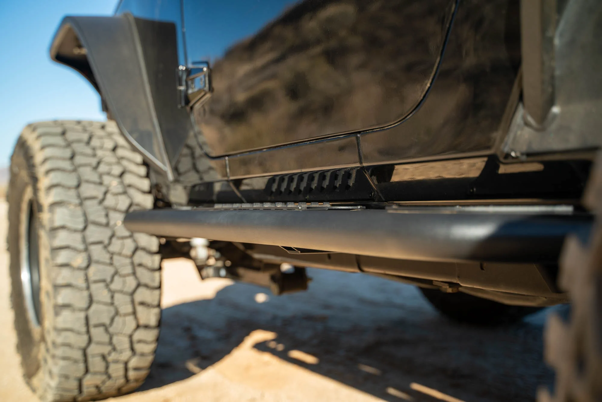 2007-2018 2-Door Jeep Wrangler JK | OE Plus Side Steps - Image 5