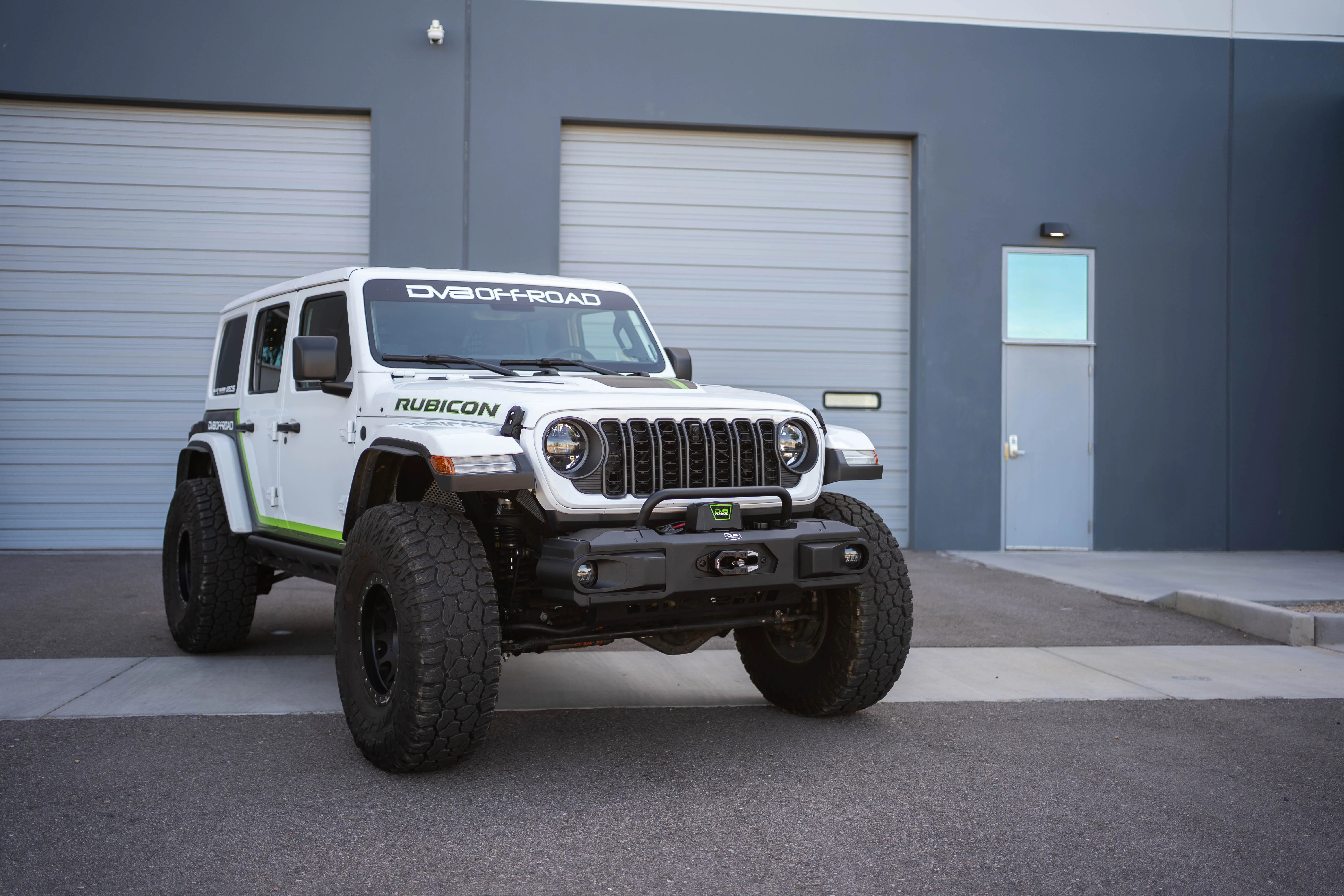2018-2026 Jeep Wrangler JL & 2020-2025 Gladiator JT OE Plus Front Bumper - Image 18