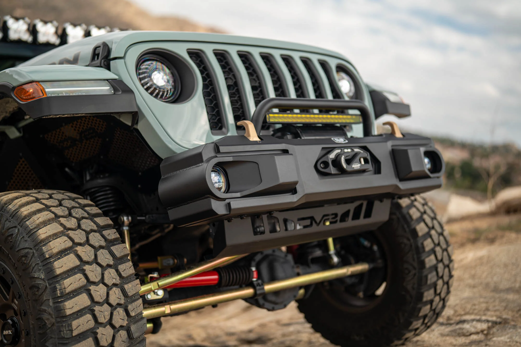 2018-2026 Jeep Wrangler JL & 2020-2025 Gladiator JT OE Plus Front Bumper - Image 2