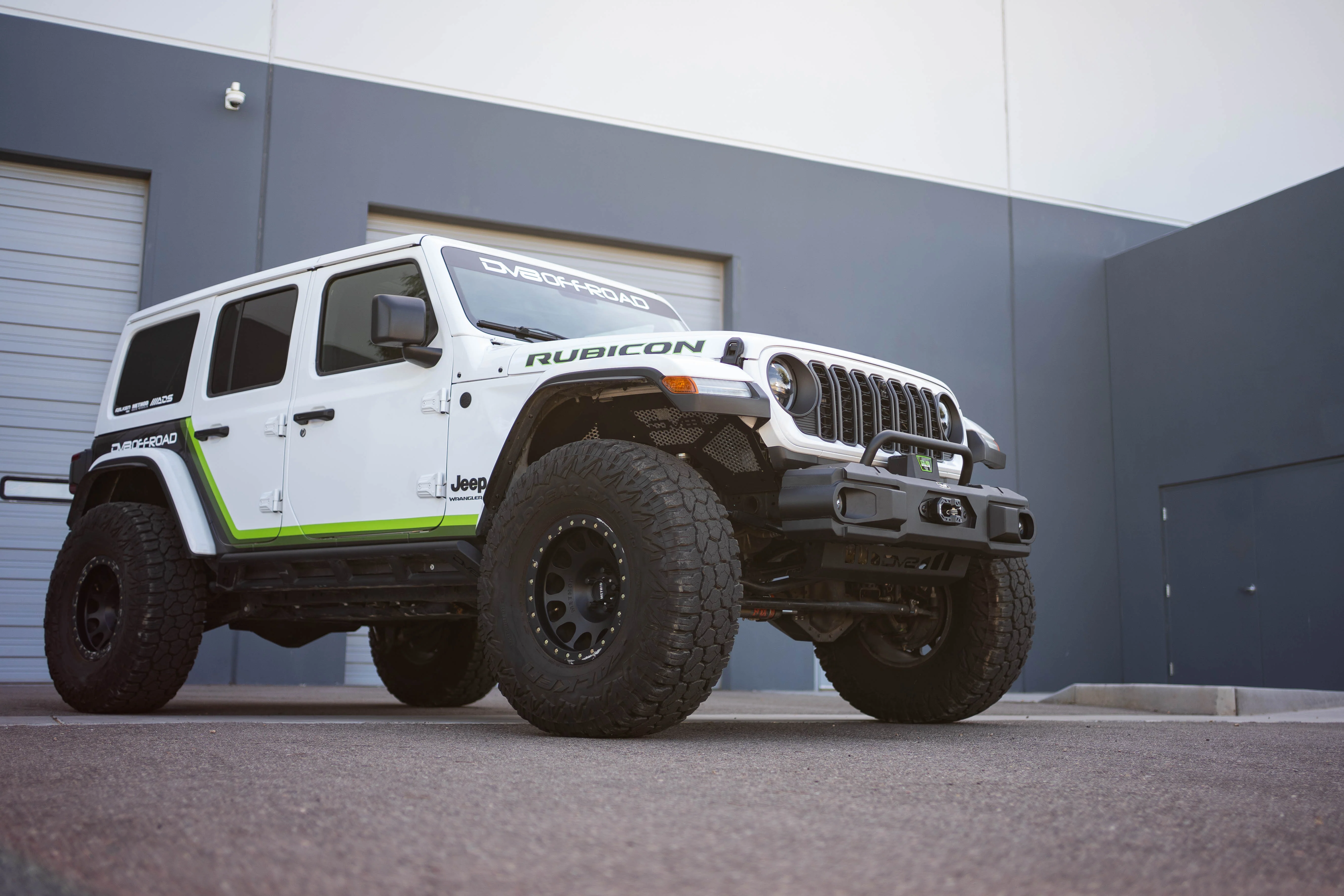 2018-2026 Jeep Wrangler JL & 2020-2025 Gladiator JT OE Plus Front Bumper - Image 3