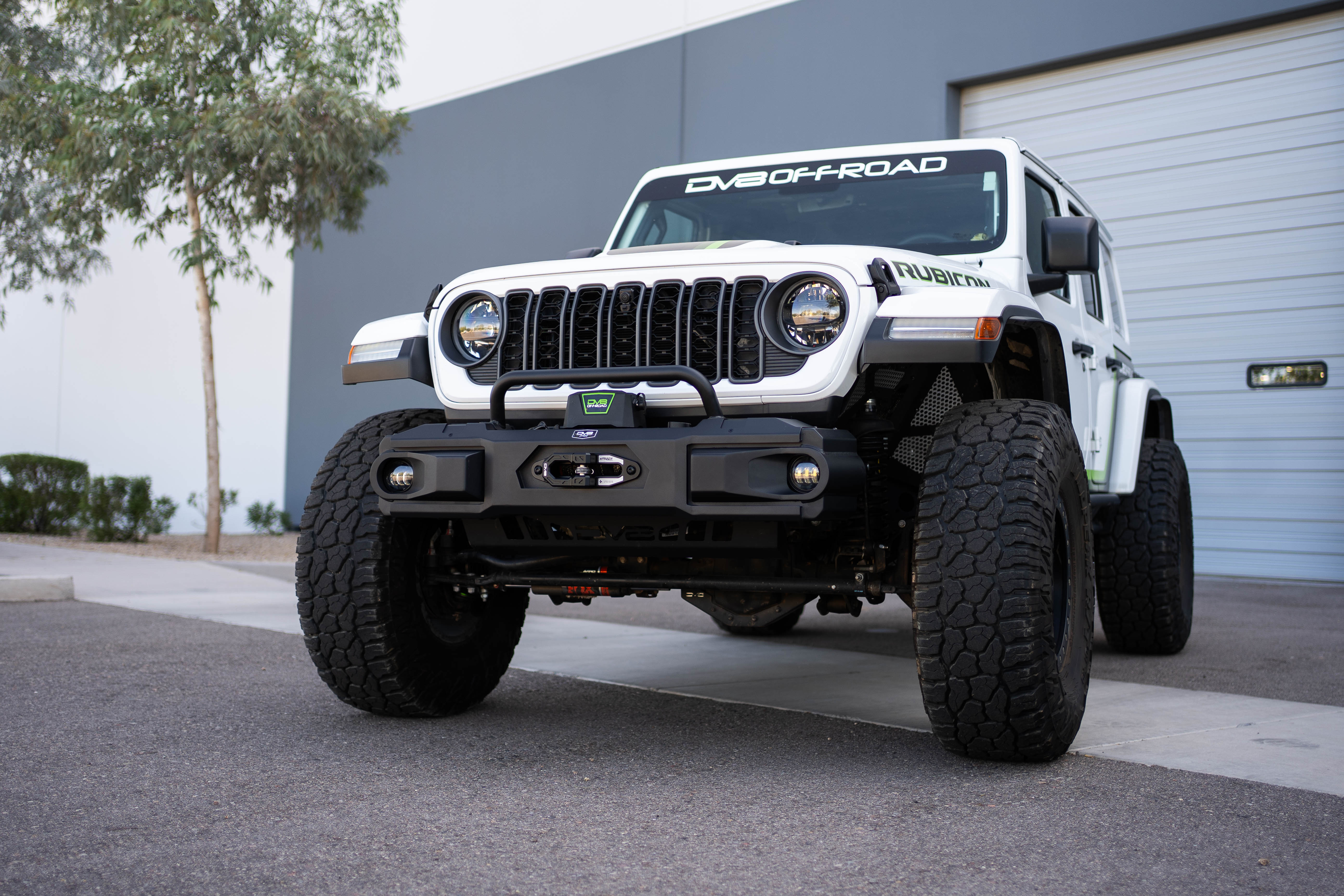 2018-2026 Jeep Wrangler JL & 2020-2025 Gladiator JT OE Plus Front Bumper - Image 4