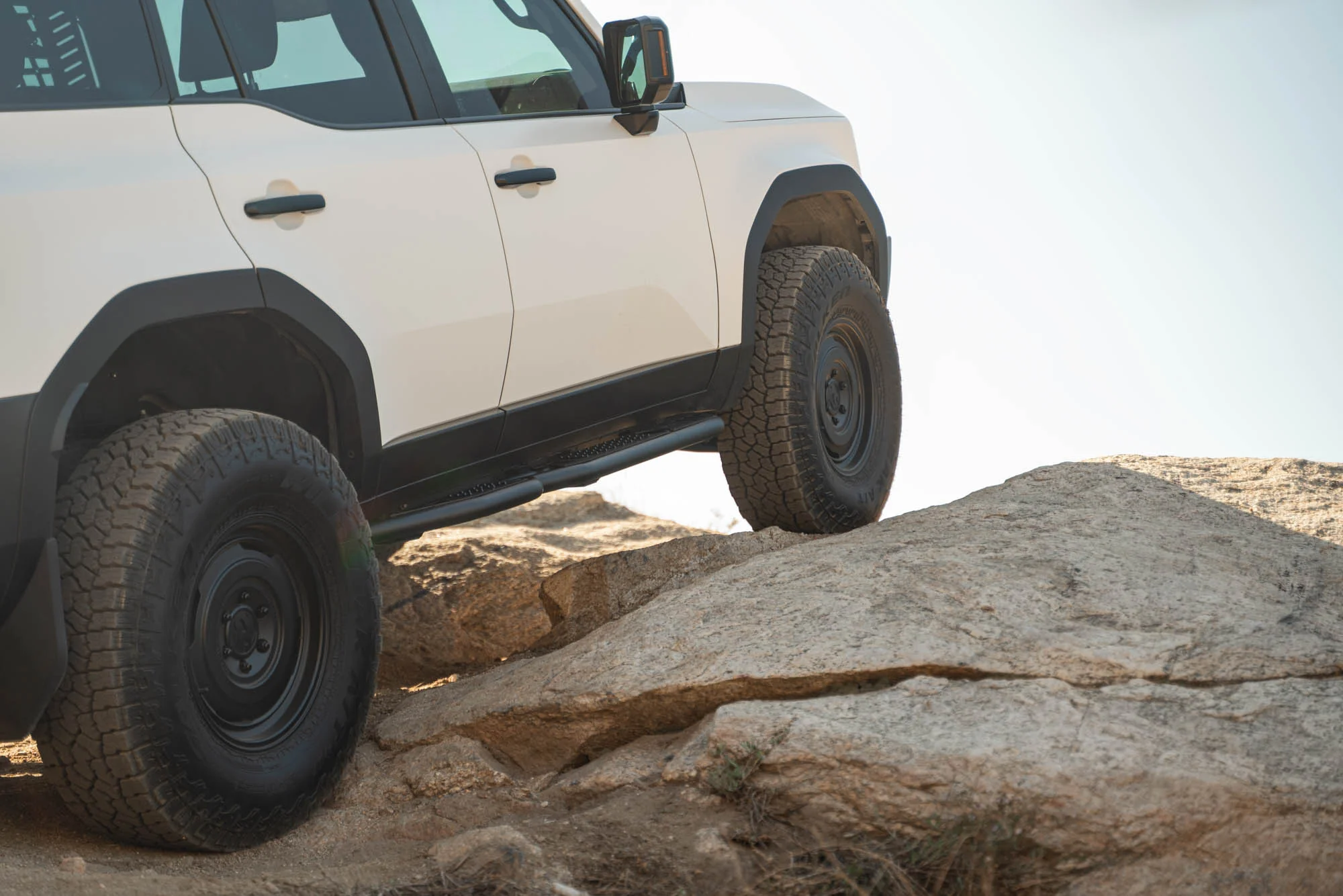 2024+ Toyota Land Cruiser OE Plus Side Steps - Image 5