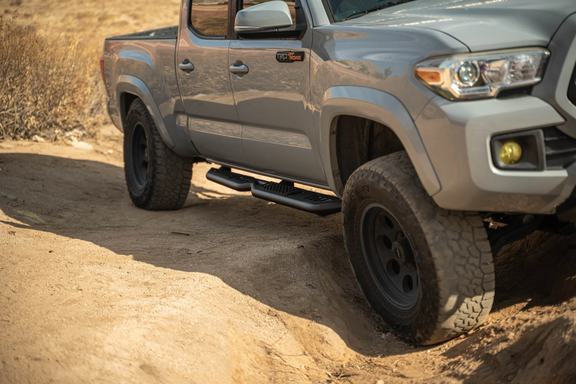 2016-2023 Toyota Tacoma Crew Cab | OE Plus Side Steps - Image 5