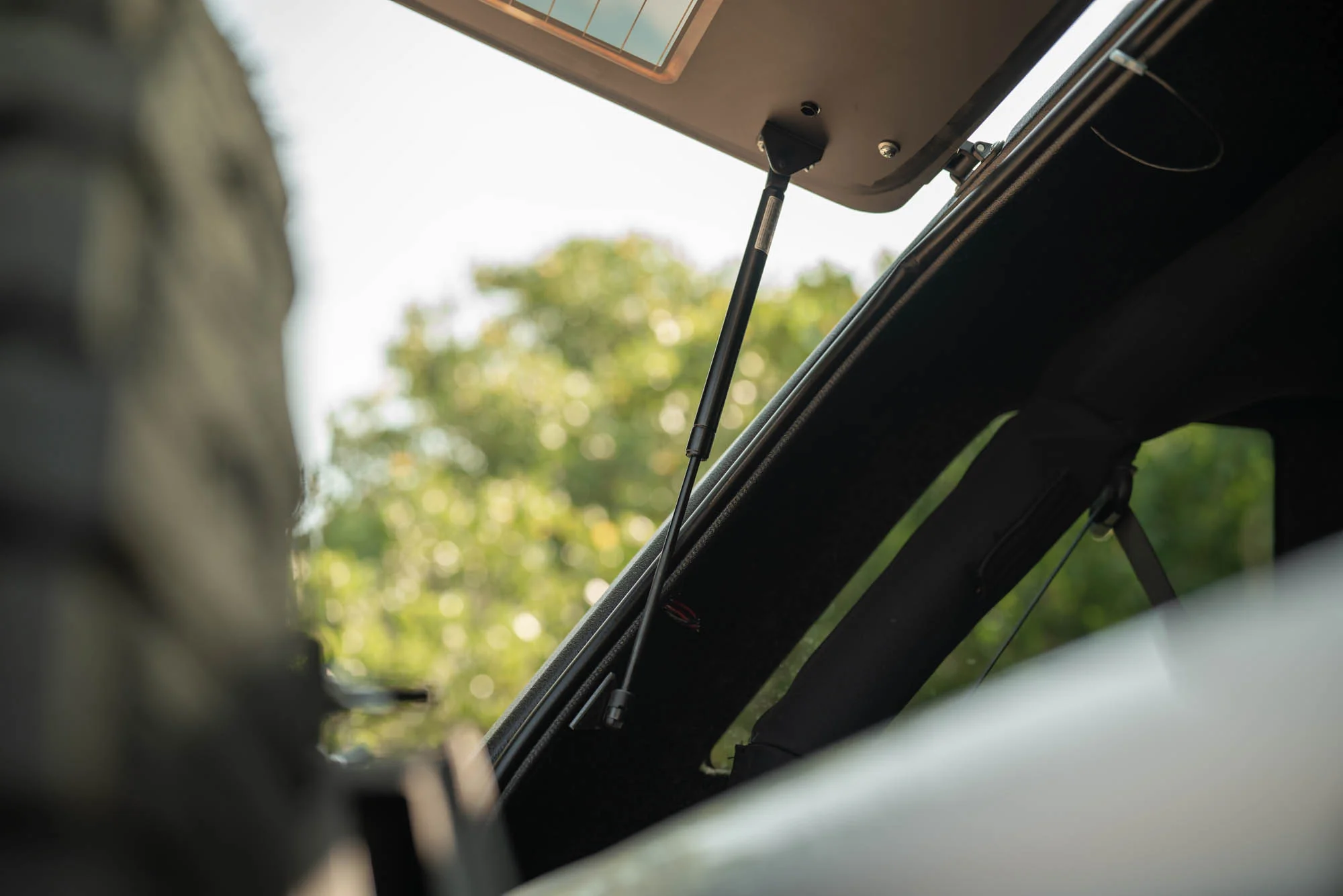 2007-2018 Jeep JK 4-Door Fastback Hard Top - Image 12
