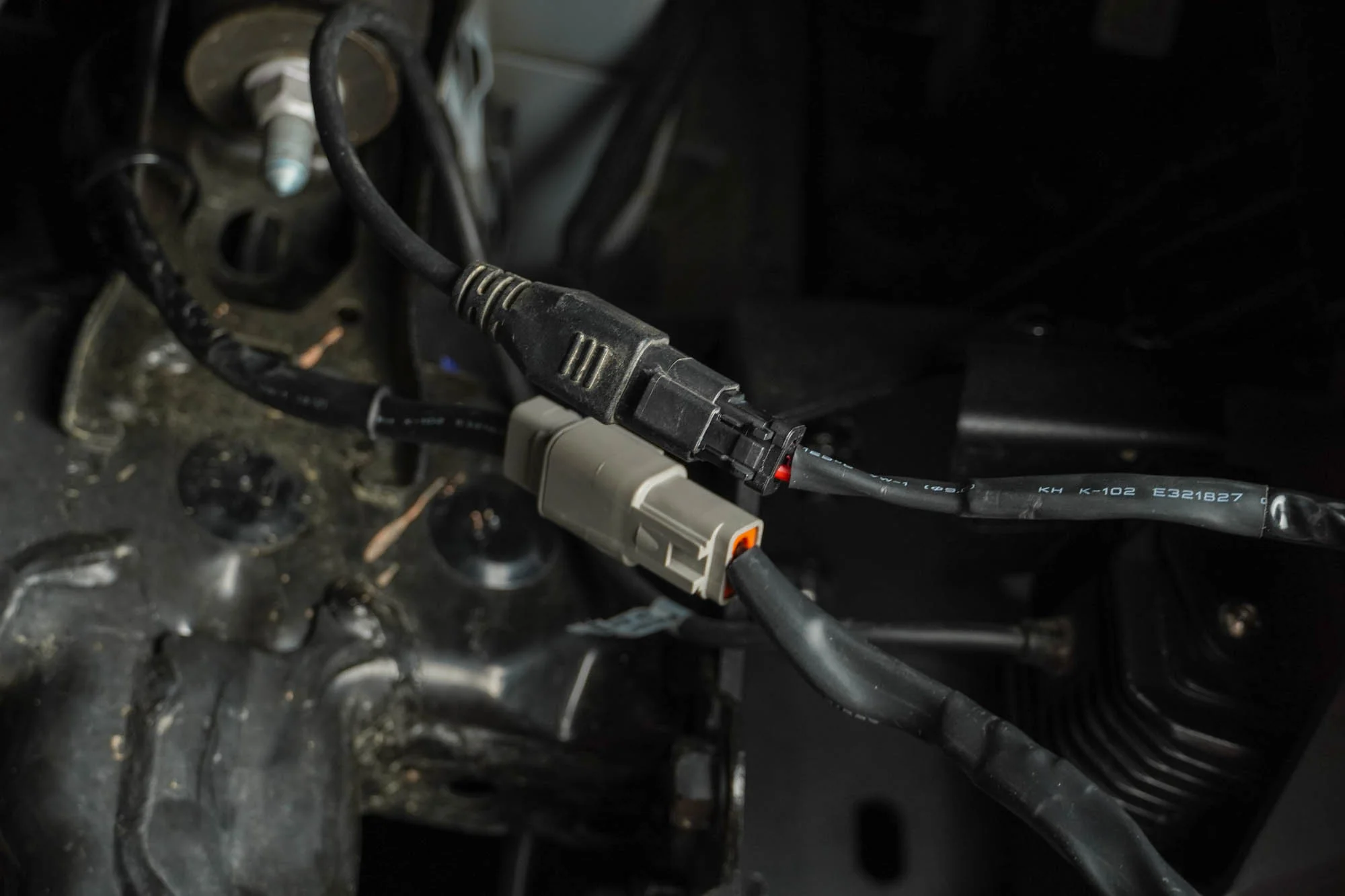 4-Way 1-DTP to 4-DTP Plug Harness - Image 10