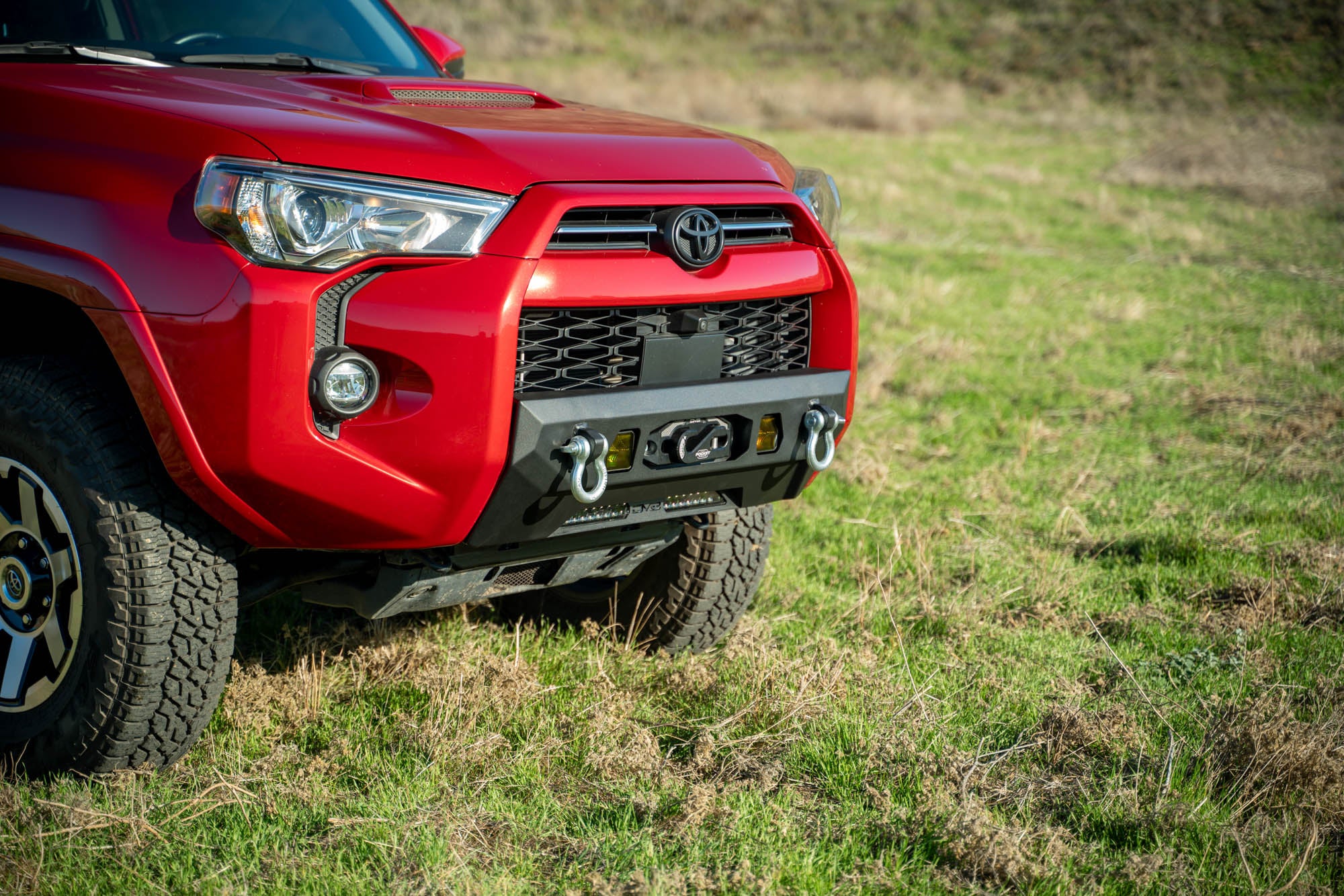 2014-2024 Toyota 4Runner | Centric Series Winch Front Bumper - Image 4