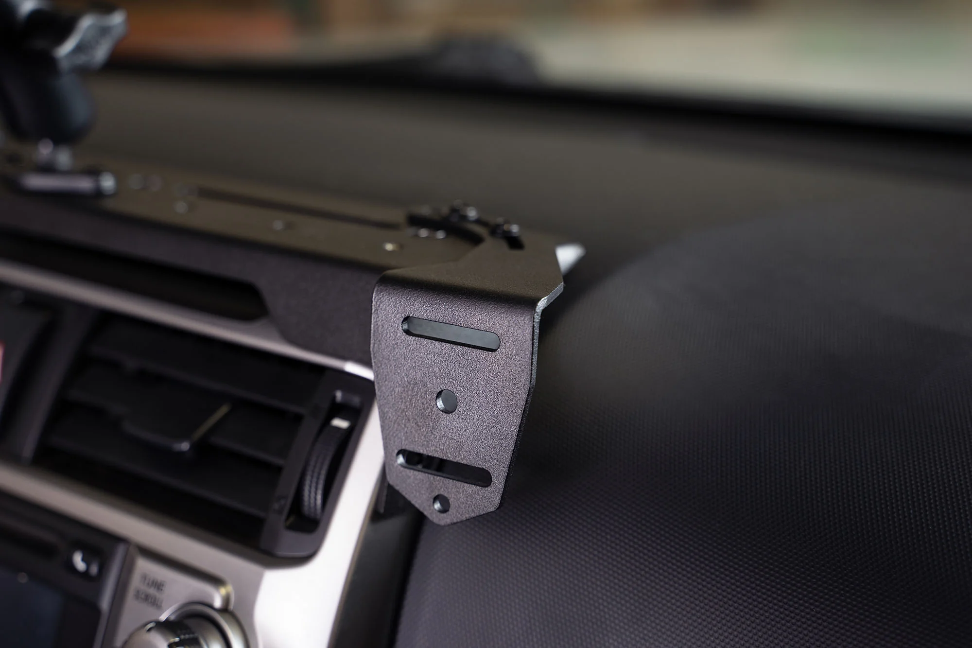 2010-2024 Toyota 4Runner | Digital Device Dash Mount - Image 10