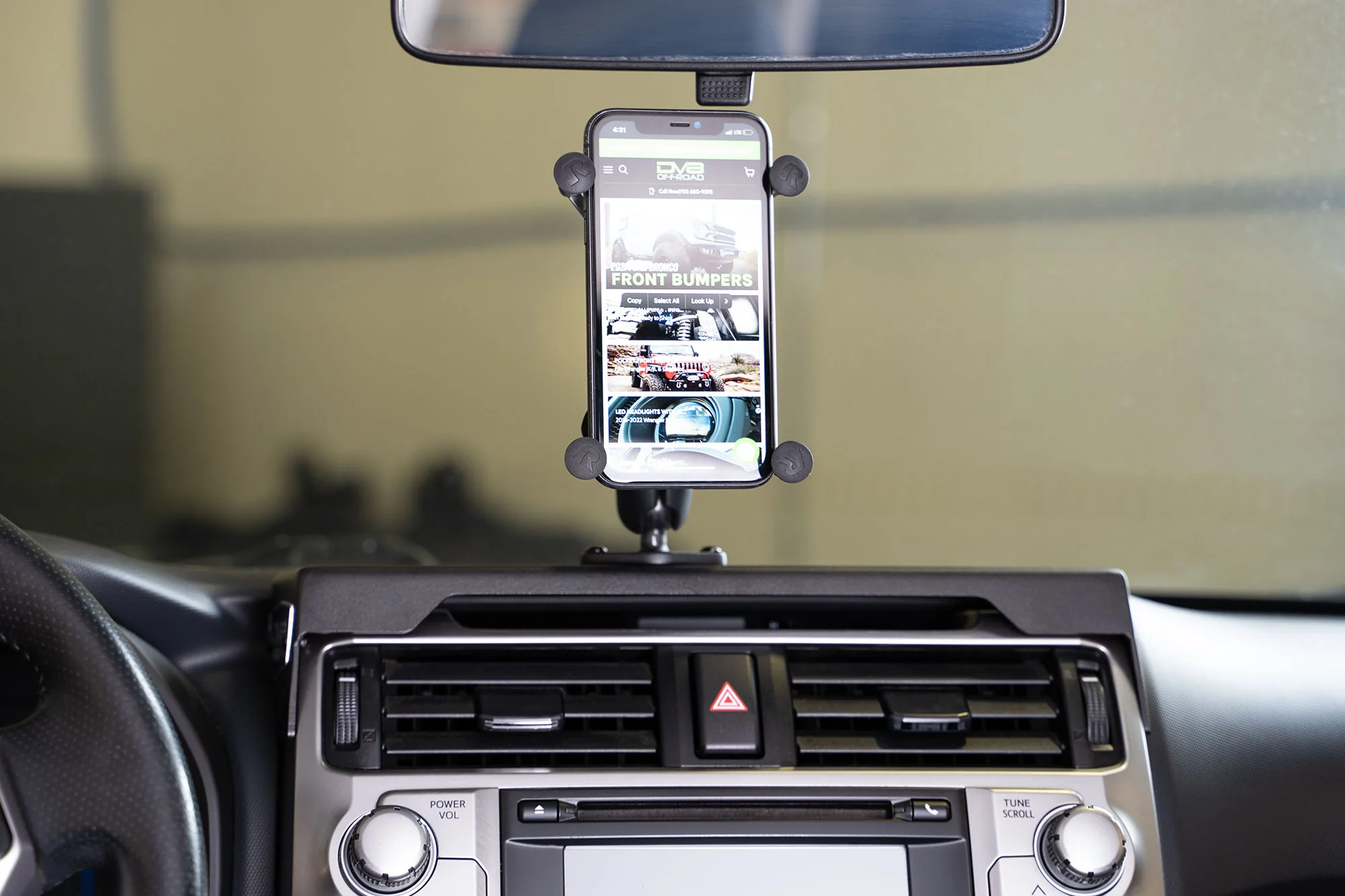 2010-2024 Toyota 4Runner | Digital Device Dash Mount - Image 8