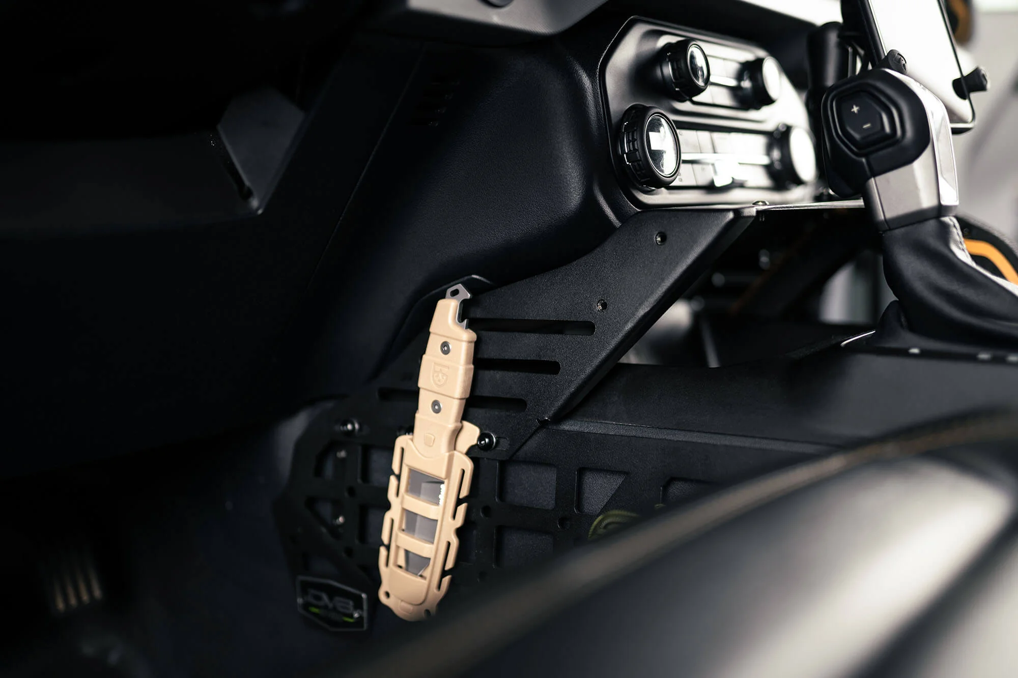 2021-2026 Ford Bronco | Center Console Molle Panels & Bridge - Image 5