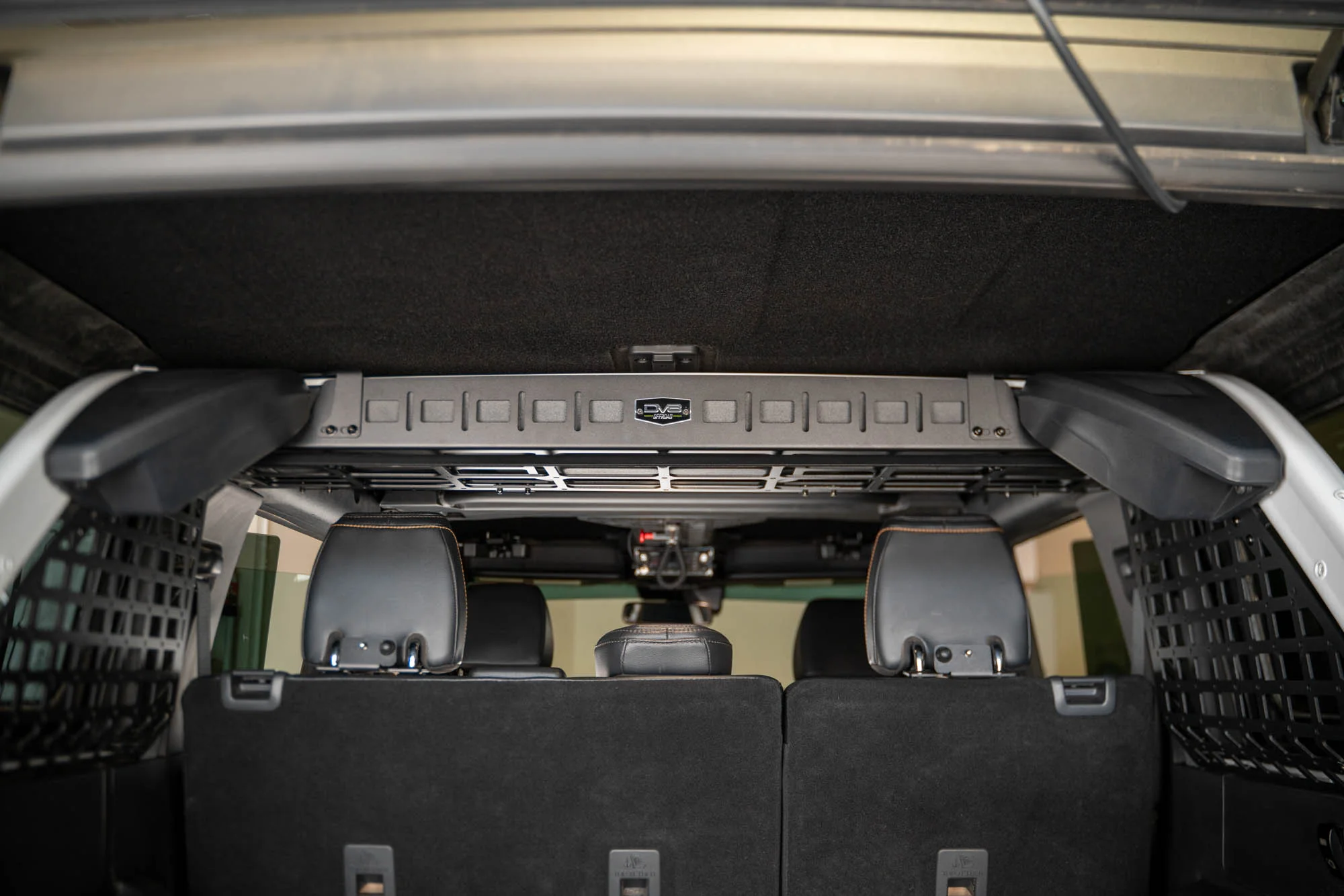 2021-2024 Ford Bronco | Dog Barrier - Image 15