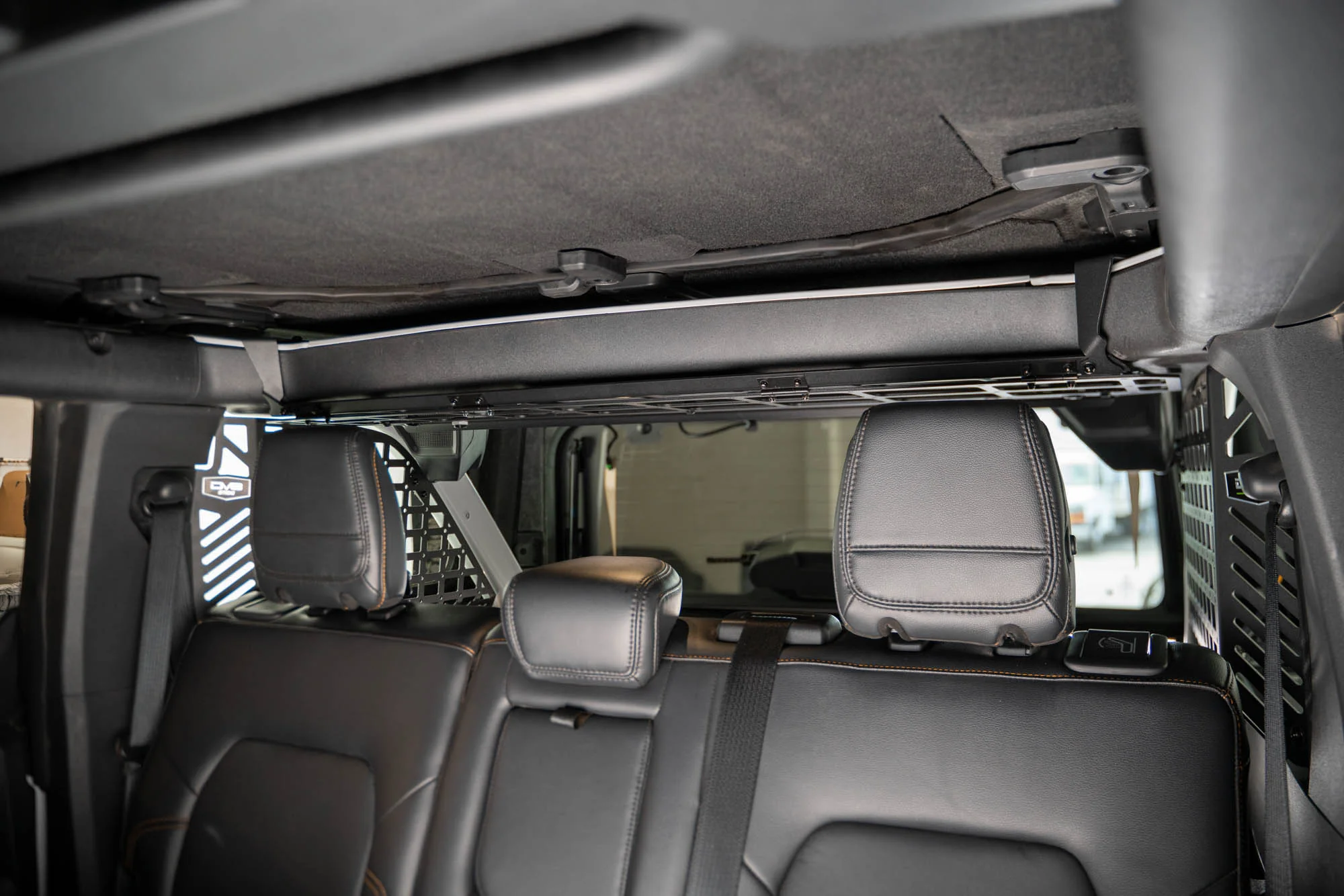 2021-2024 Ford Bronco | Dog Barrier - Image 16