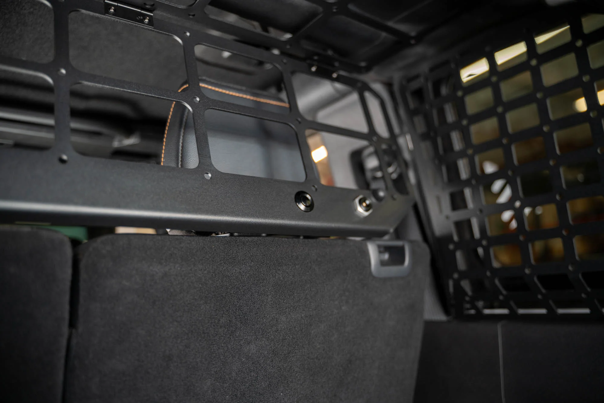 2021-2024 Ford Bronco | Dog Barrier - Image 20