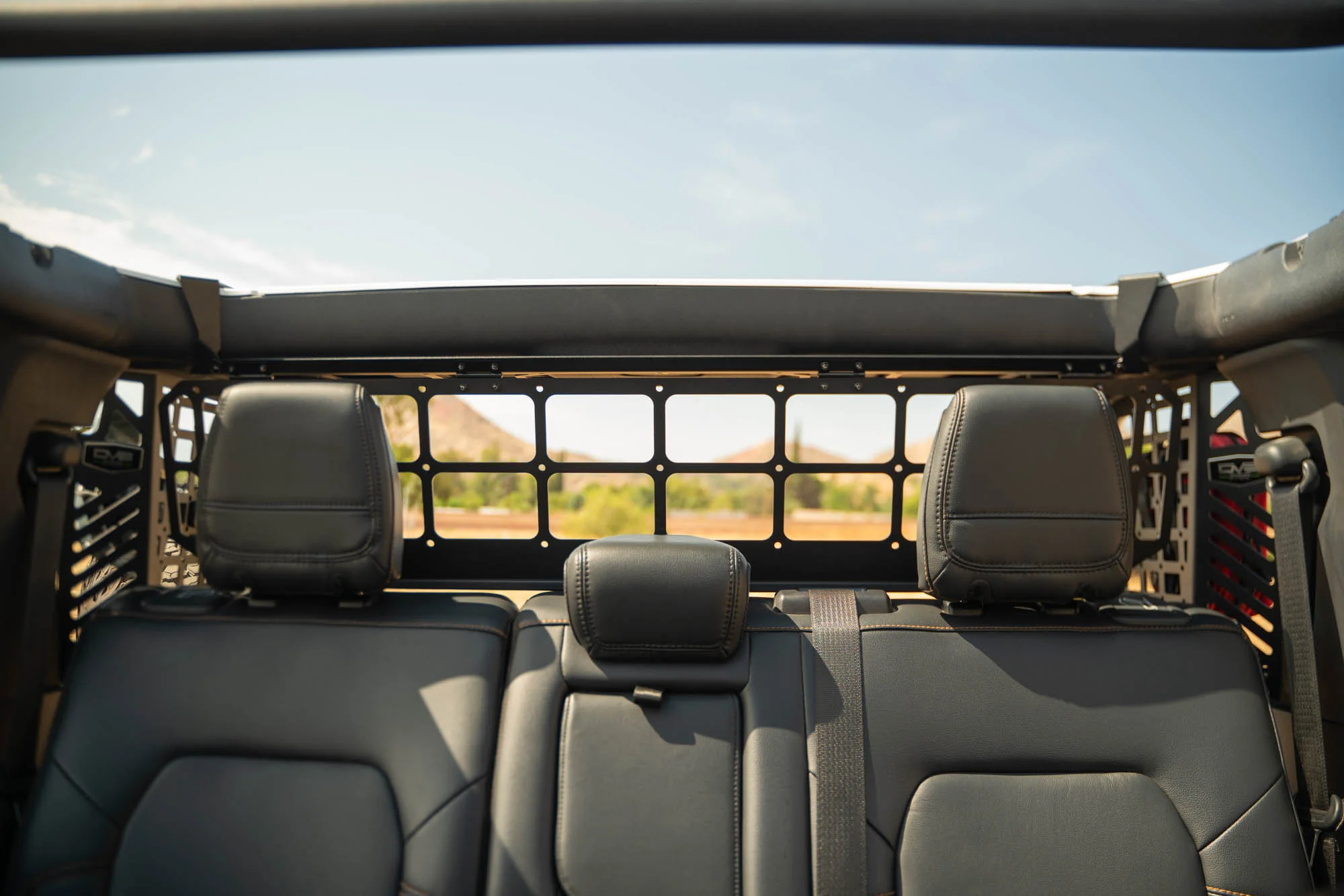 2021-2024 Ford Bronco | Dog Barrier - Image 3
