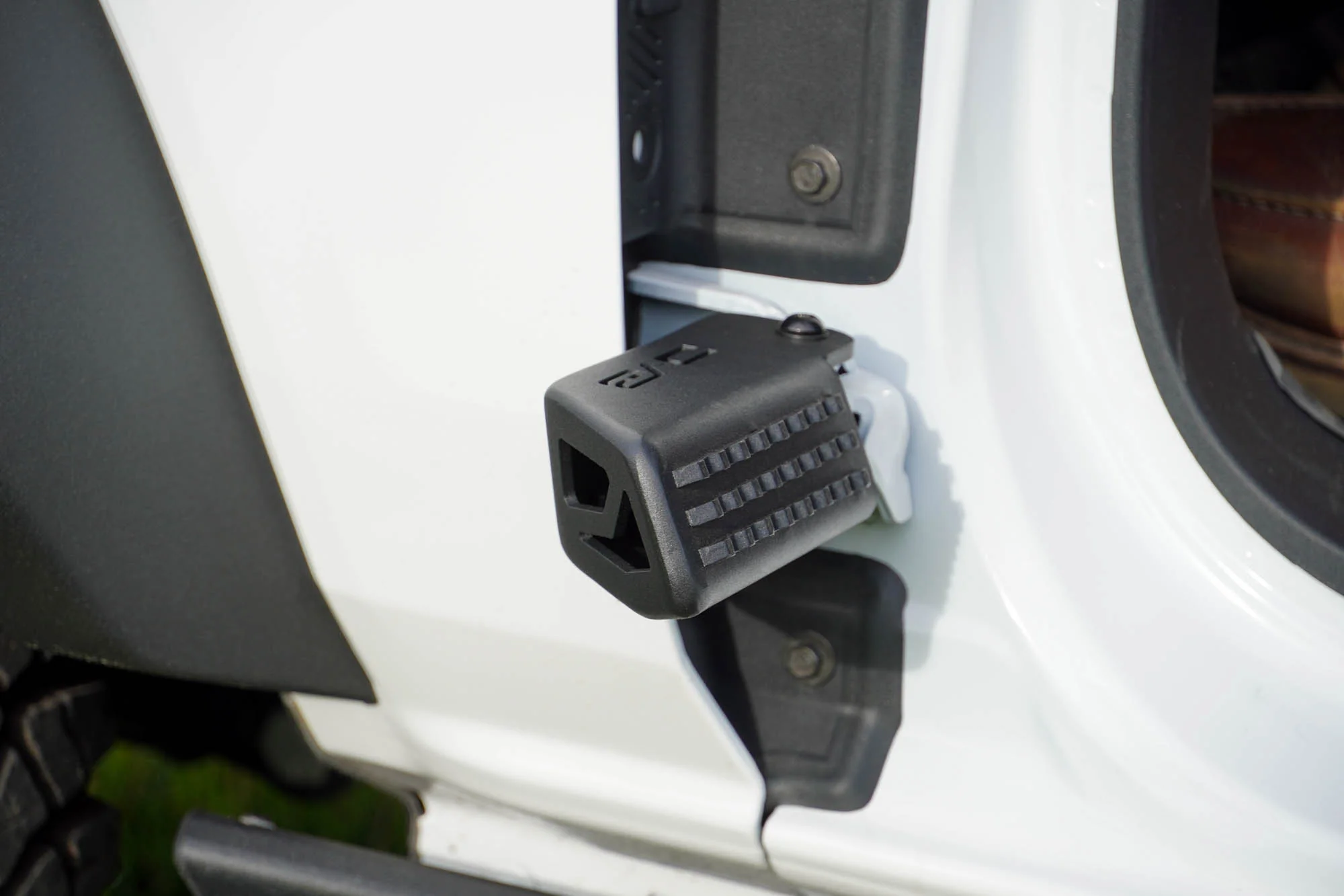 2021-2026 Ford Bronco | Foot Pegs - Image 9