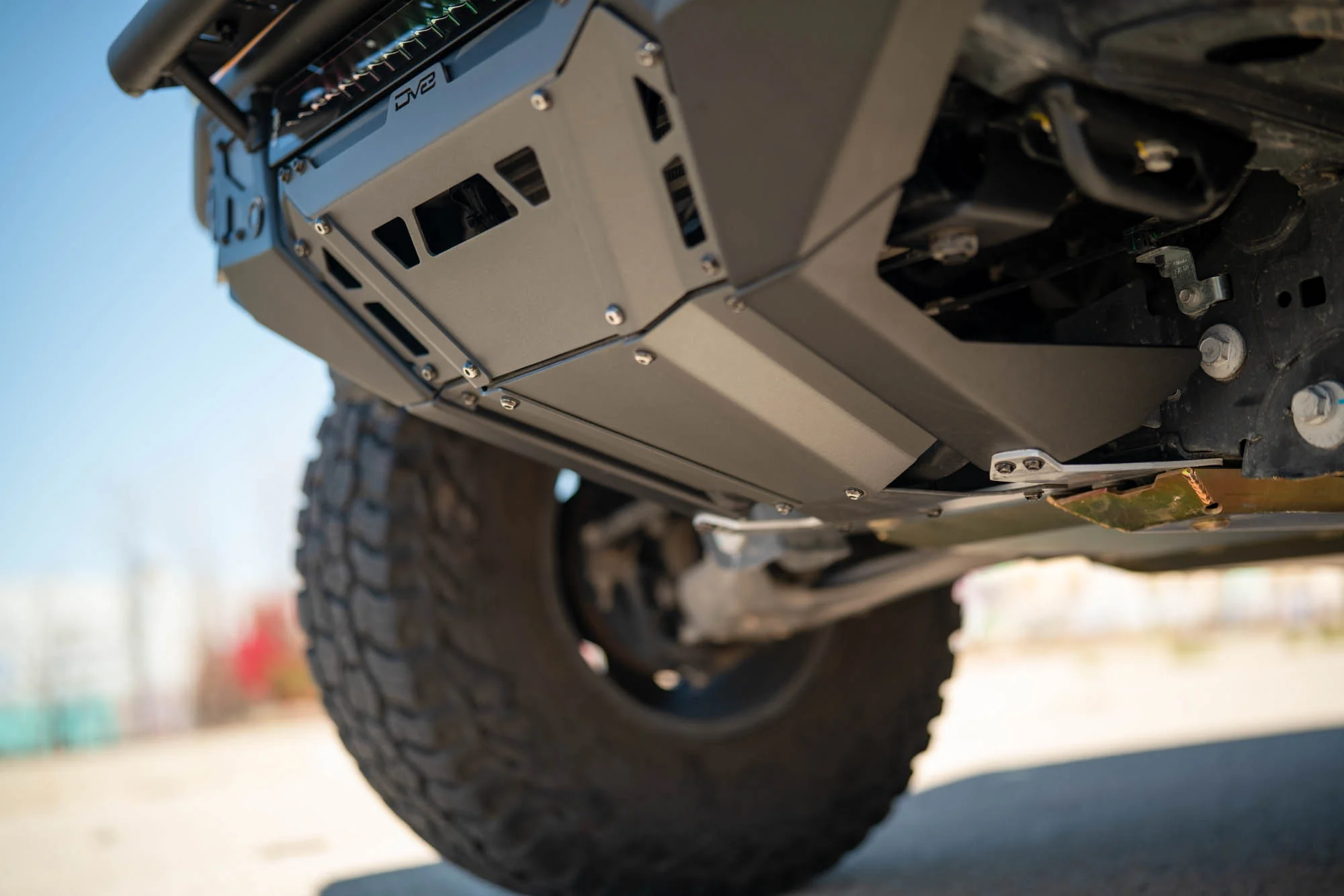 2021-2026 Ford Bronco Tube Series Front Bumper - Image 12
