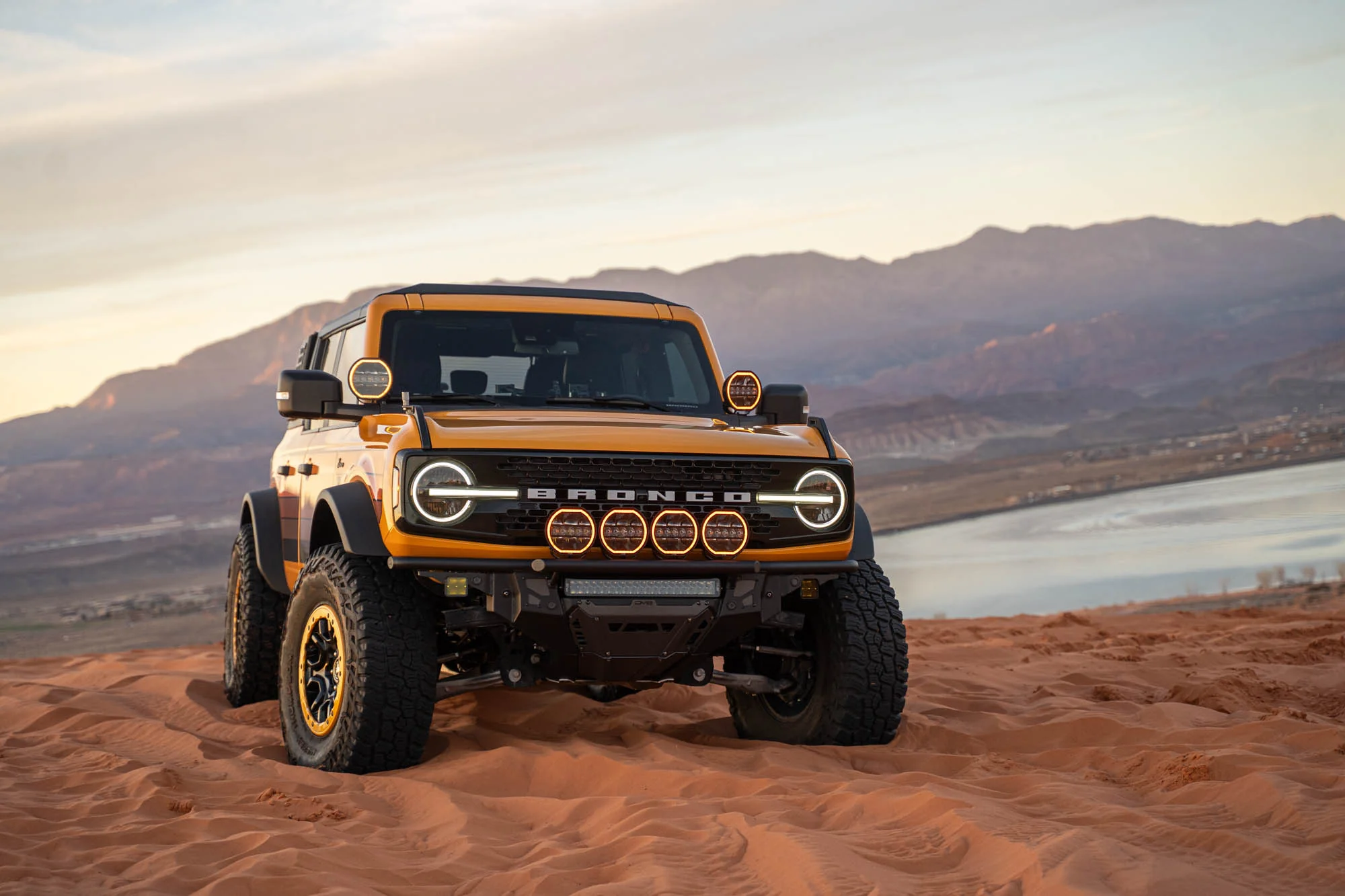 2021-2026 Ford Bronco Tube Series Front Bumper - Image 18