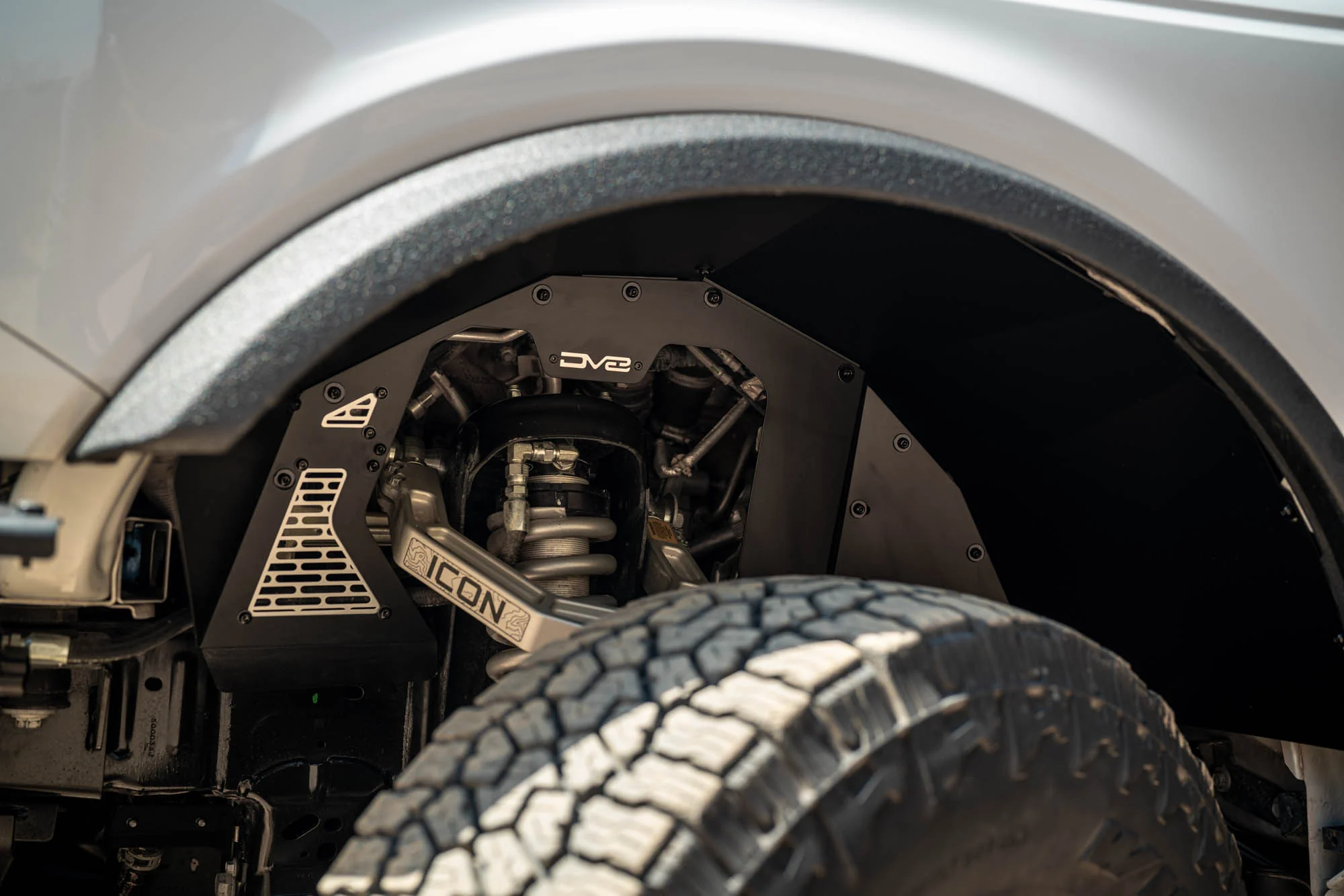 2021-2025 Ford Bronco Front Inner Fenders - Image 2