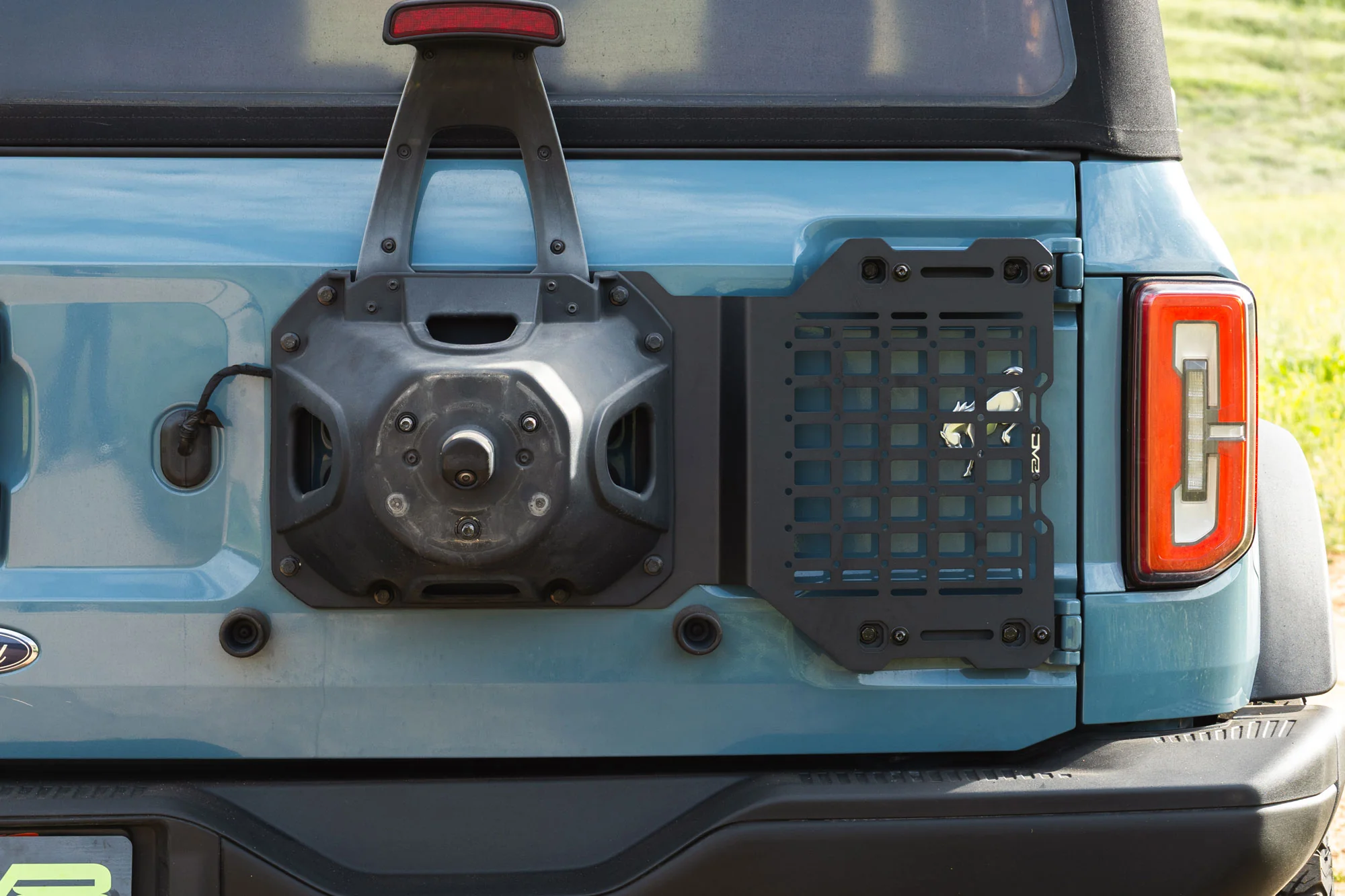 2021-2026 Ford Bronco Tailgate Reinforcement Molle Panel - Image 4