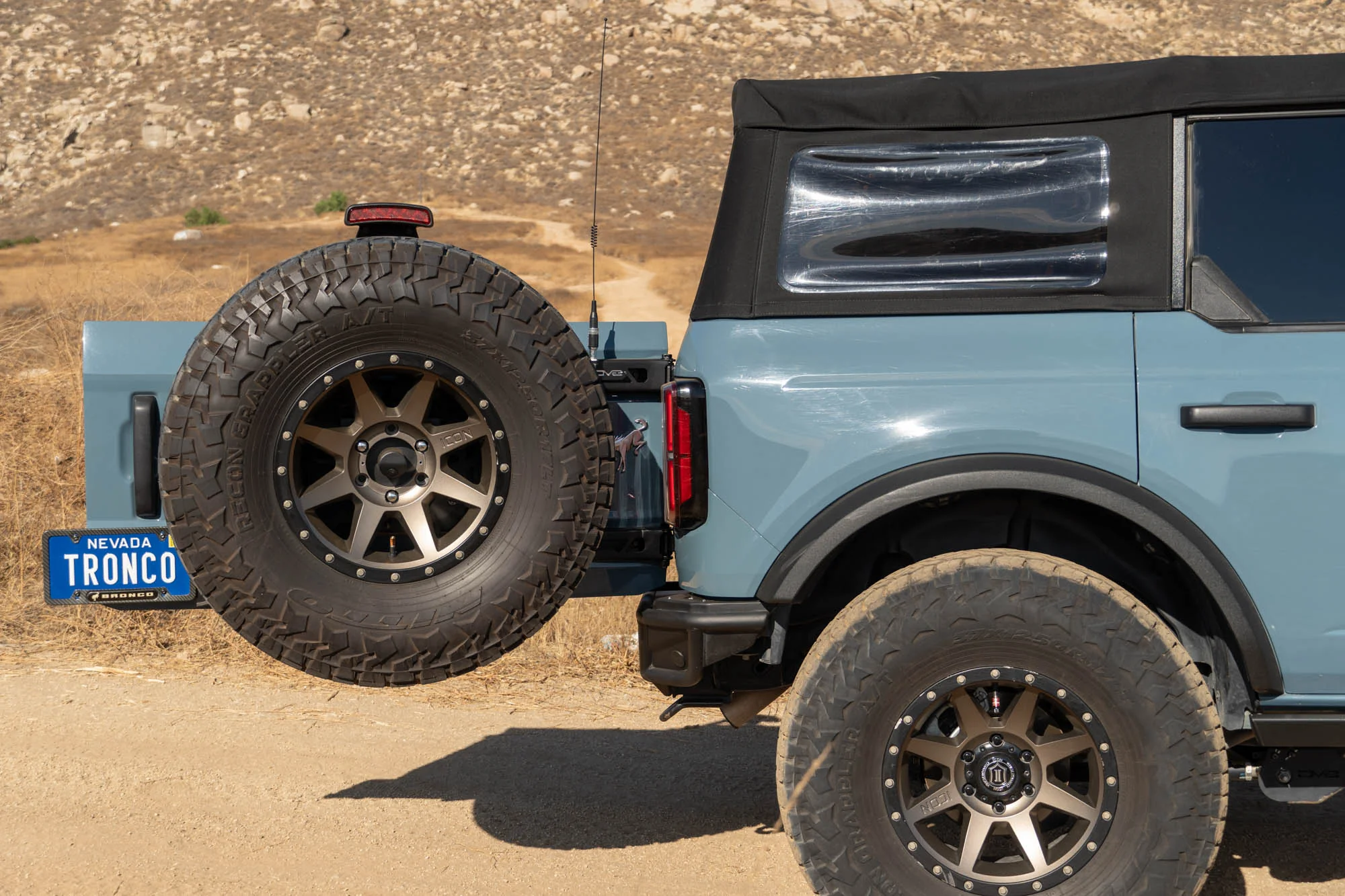 2021-2026 Ford Bronco | Tire Carrier - Image 10