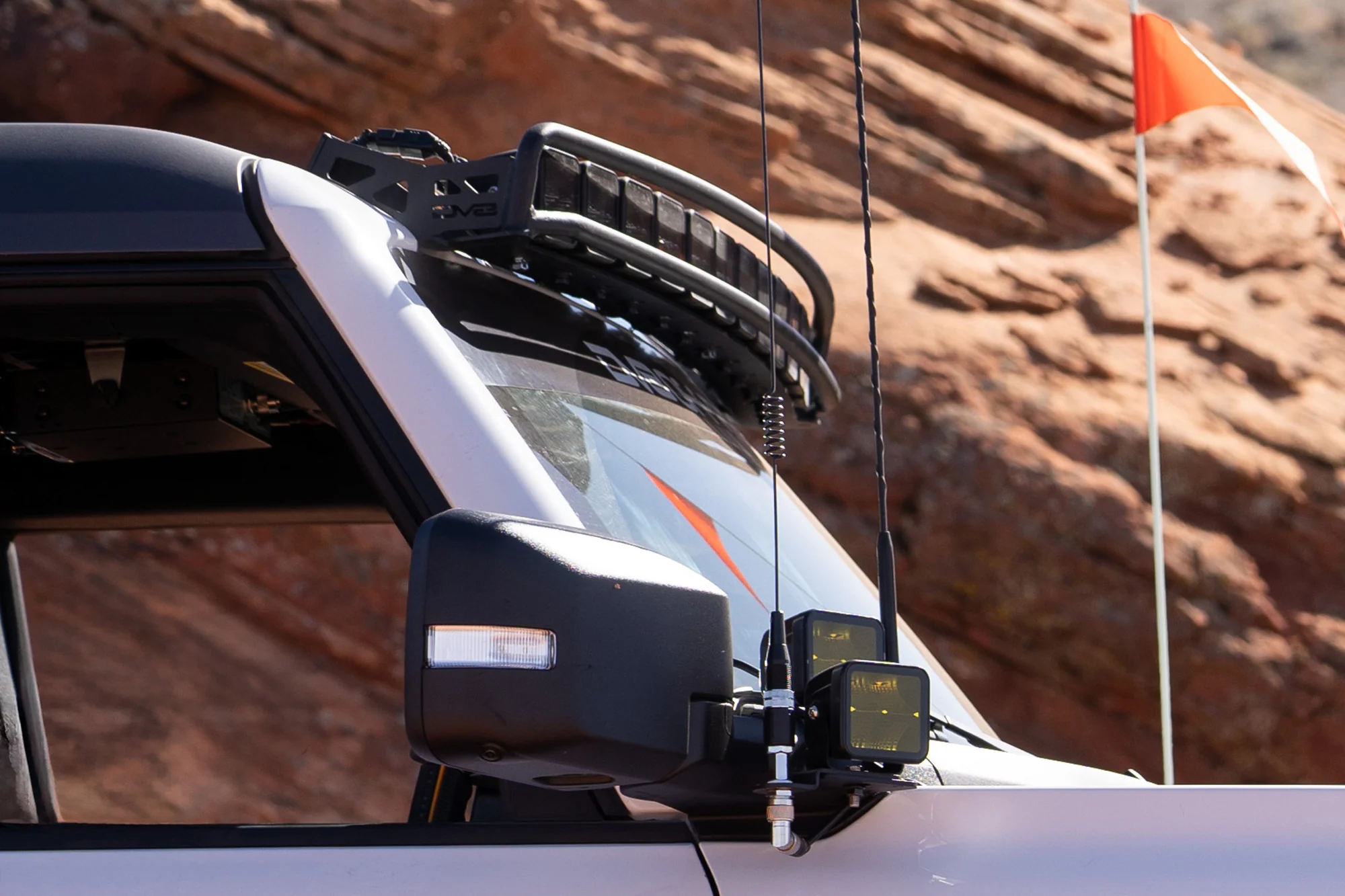 2021-2026 Ford Bronco | 40-Inch Curved Light Bar Mount - Image 3
