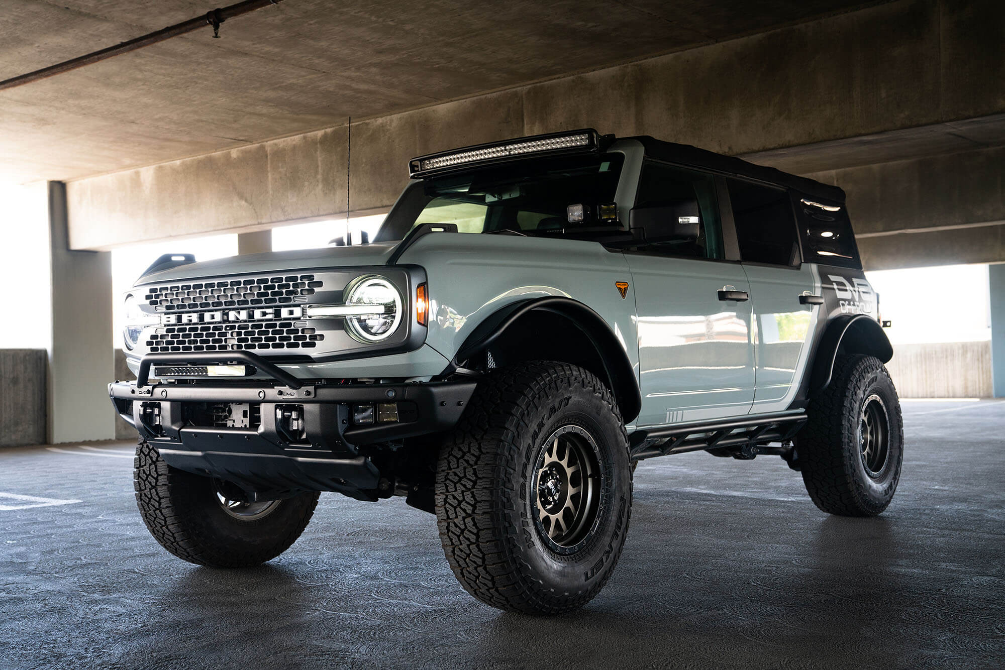 2021-2026 Ford Bronco | 40-Inch Curved Light Bar Mount - Image 6