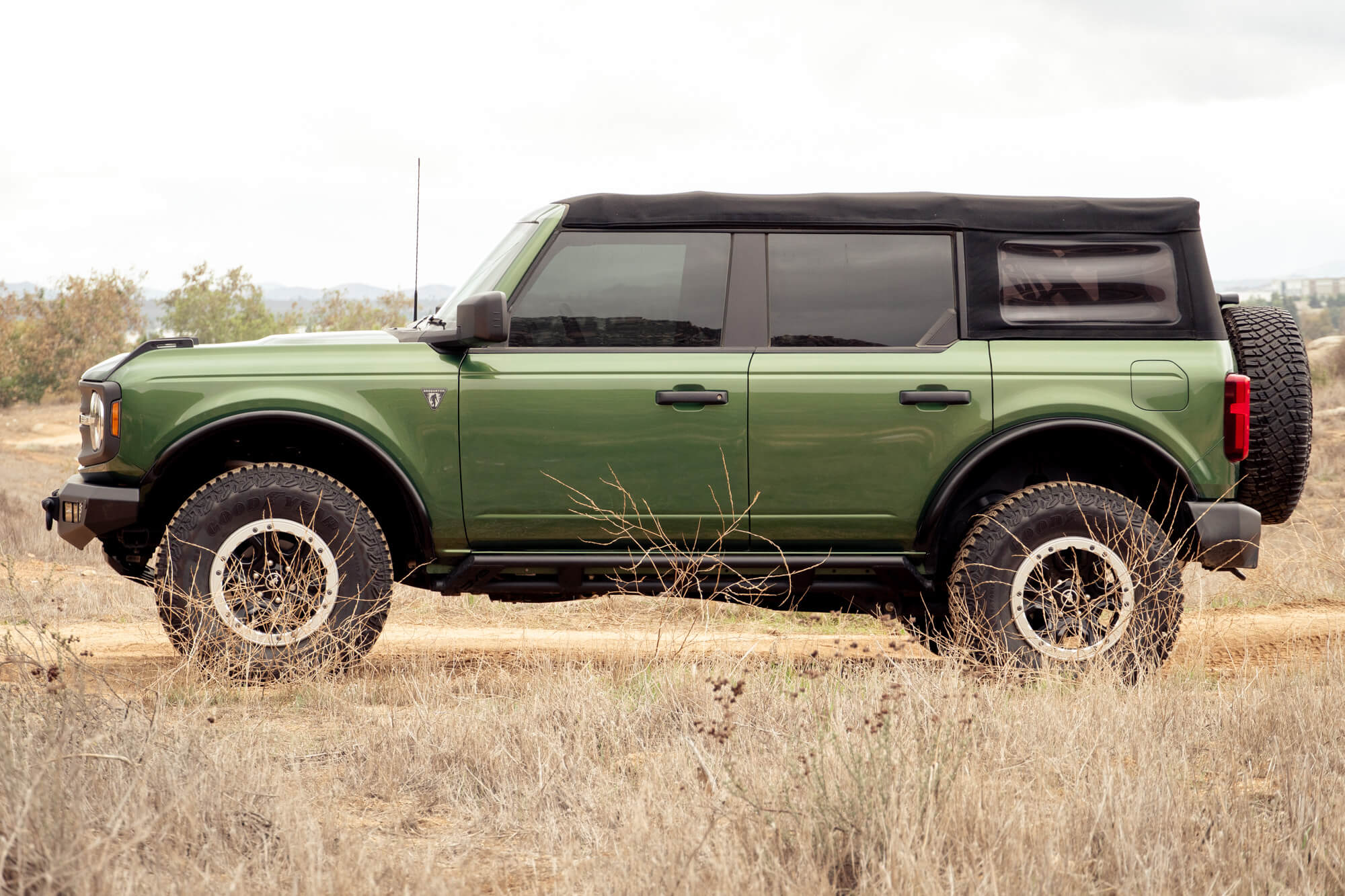 2021-2026 Ford Bronco | Tube Fender Flares - Image 13