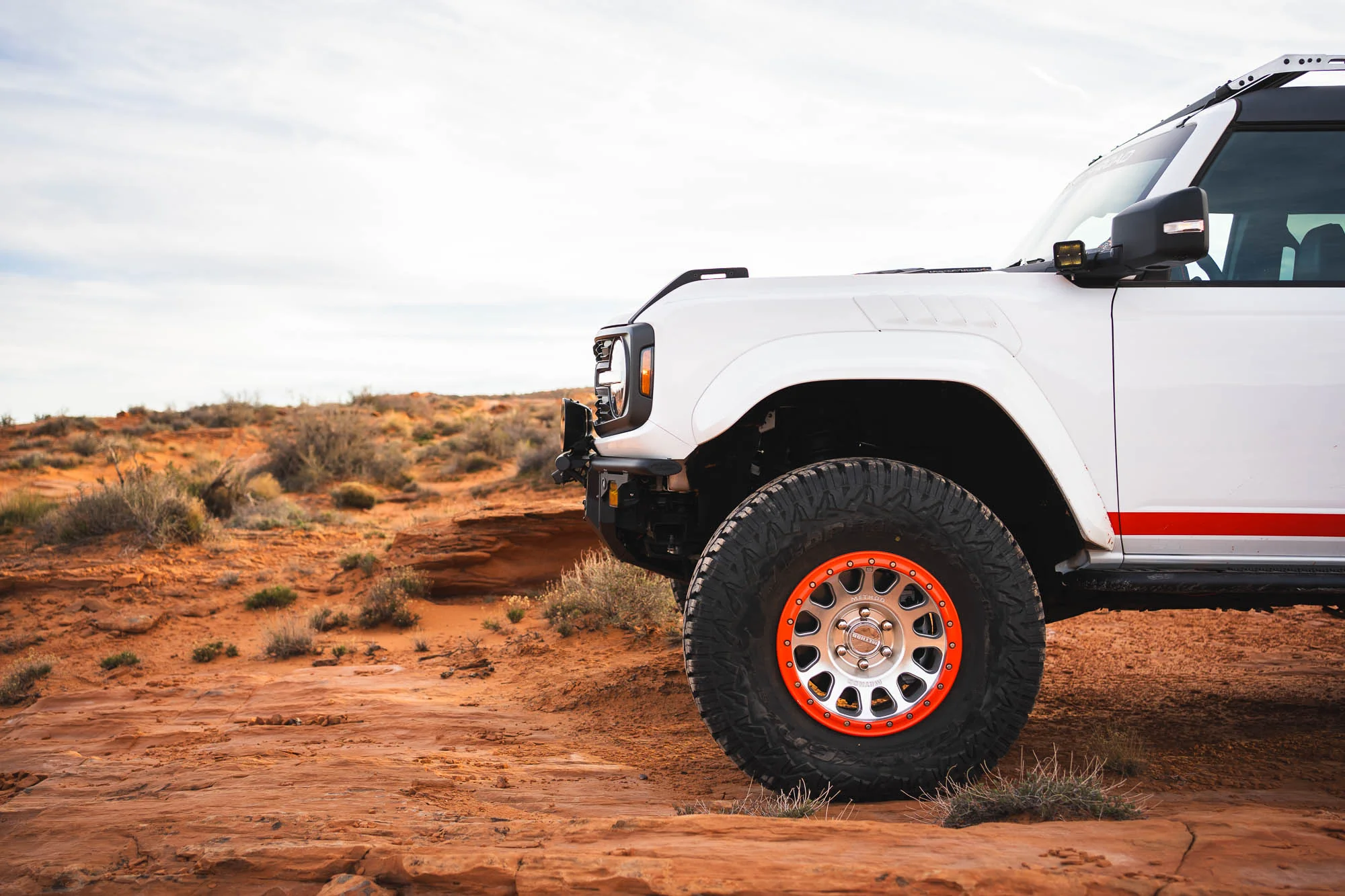 2022-2026 Ford Bronco Raptor Tube Front Bumper - Image 10