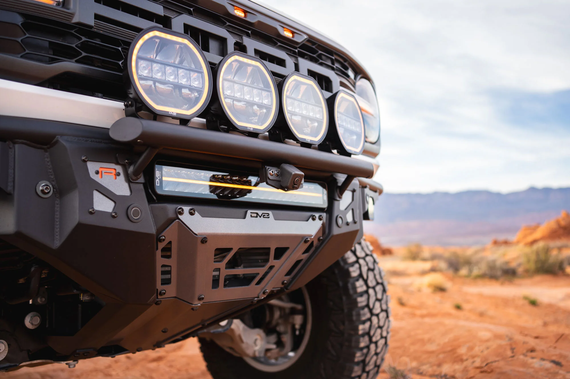 2022-2026 Ford Bronco Raptor Tube Front Bumper - Image 12