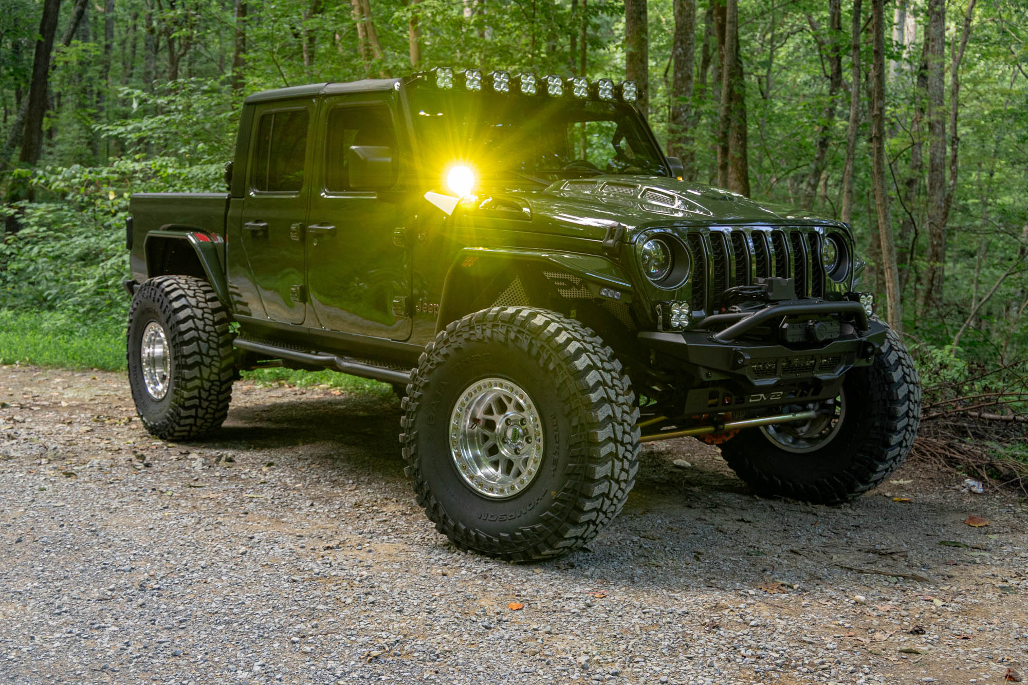 2018-2026 Jeep Wrangler JL & Gladiator JT Heat Dispersion Hood - Image 4
