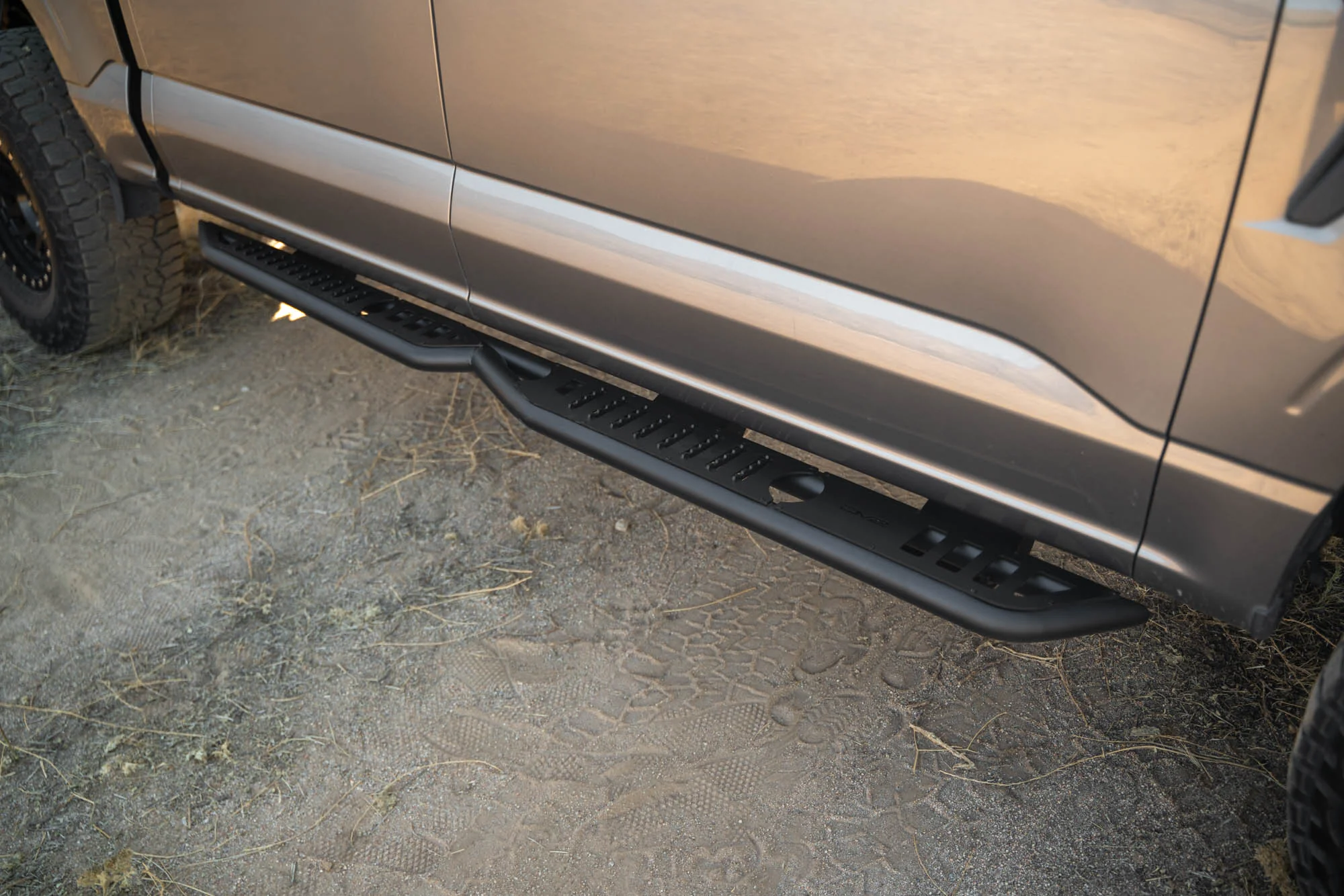 2015-2026 Ford F-150 Crew Cab & Raptor | OE Plus Side Steps - Image 5