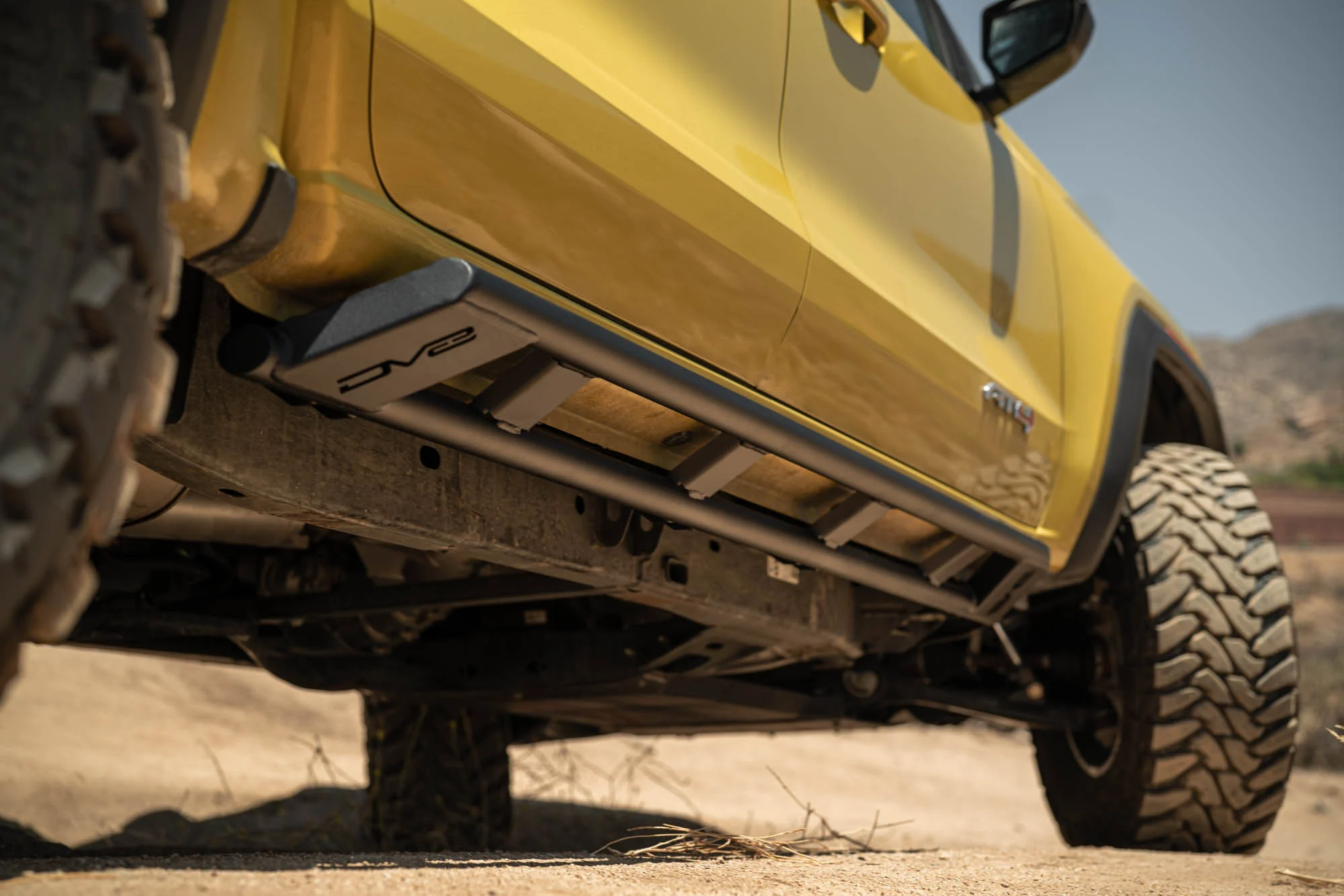 2023-2025 Chevy Colorado & GMC Canyon Rock Sliders - Image 3