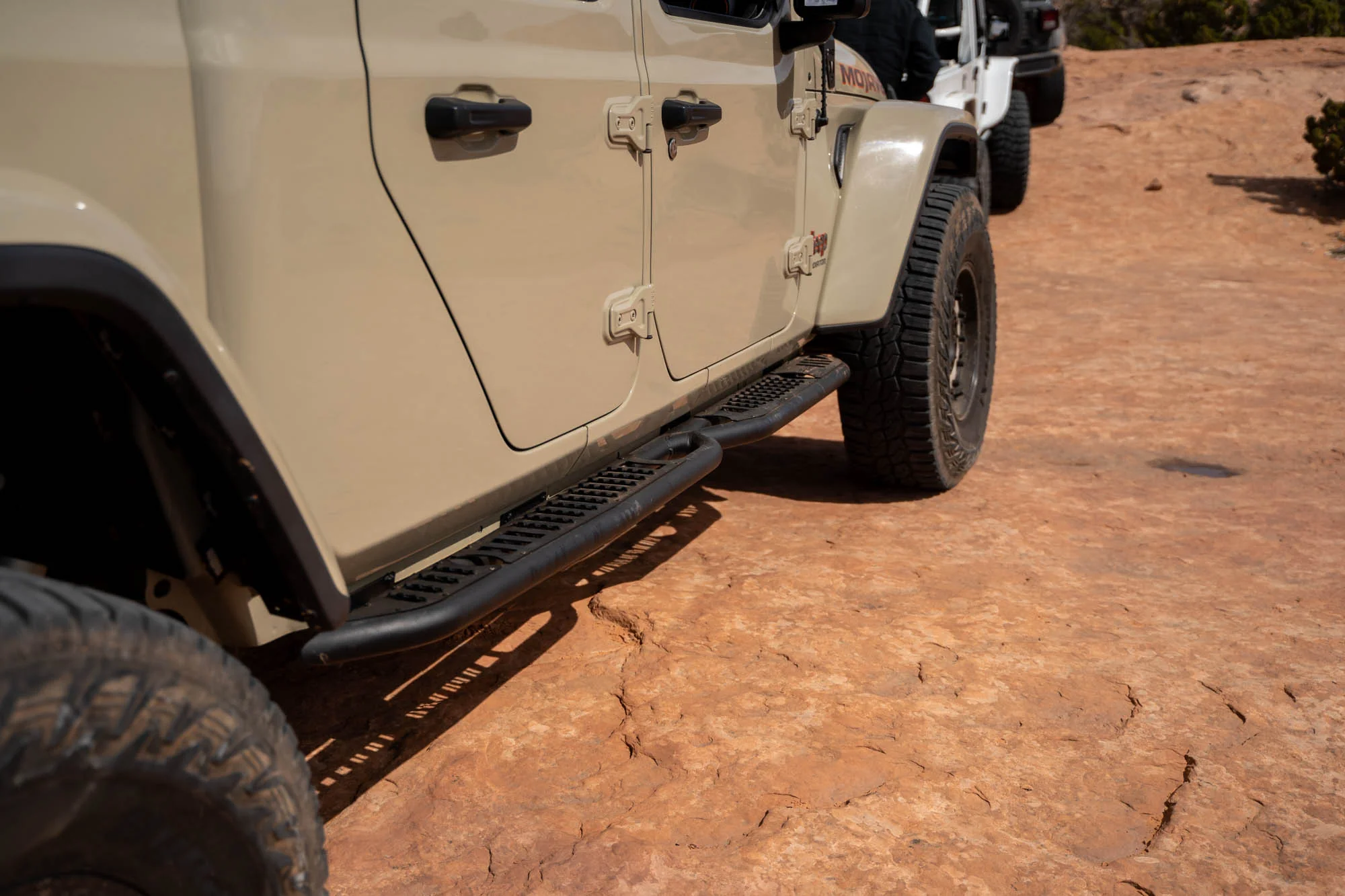 2020-2026 Jeep Gladiator JT | OE Plus Side Steps - Image 12