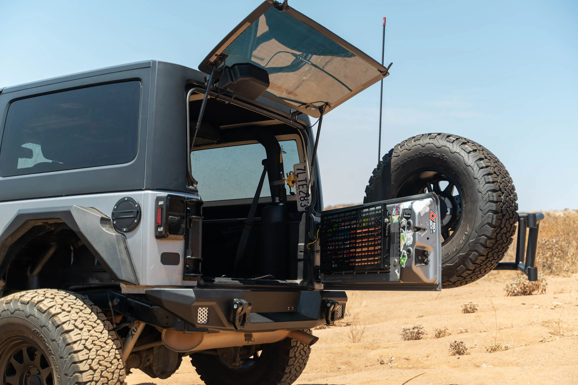 2007-2018 Jeep Wrangler JK | Body Mounted Tire Carrier - Image 11