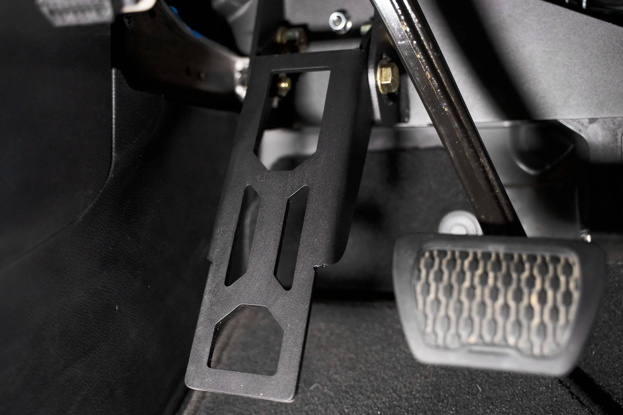 2018-2026 Jeep JL/JT Adjustable Dead Pedal - Image 4