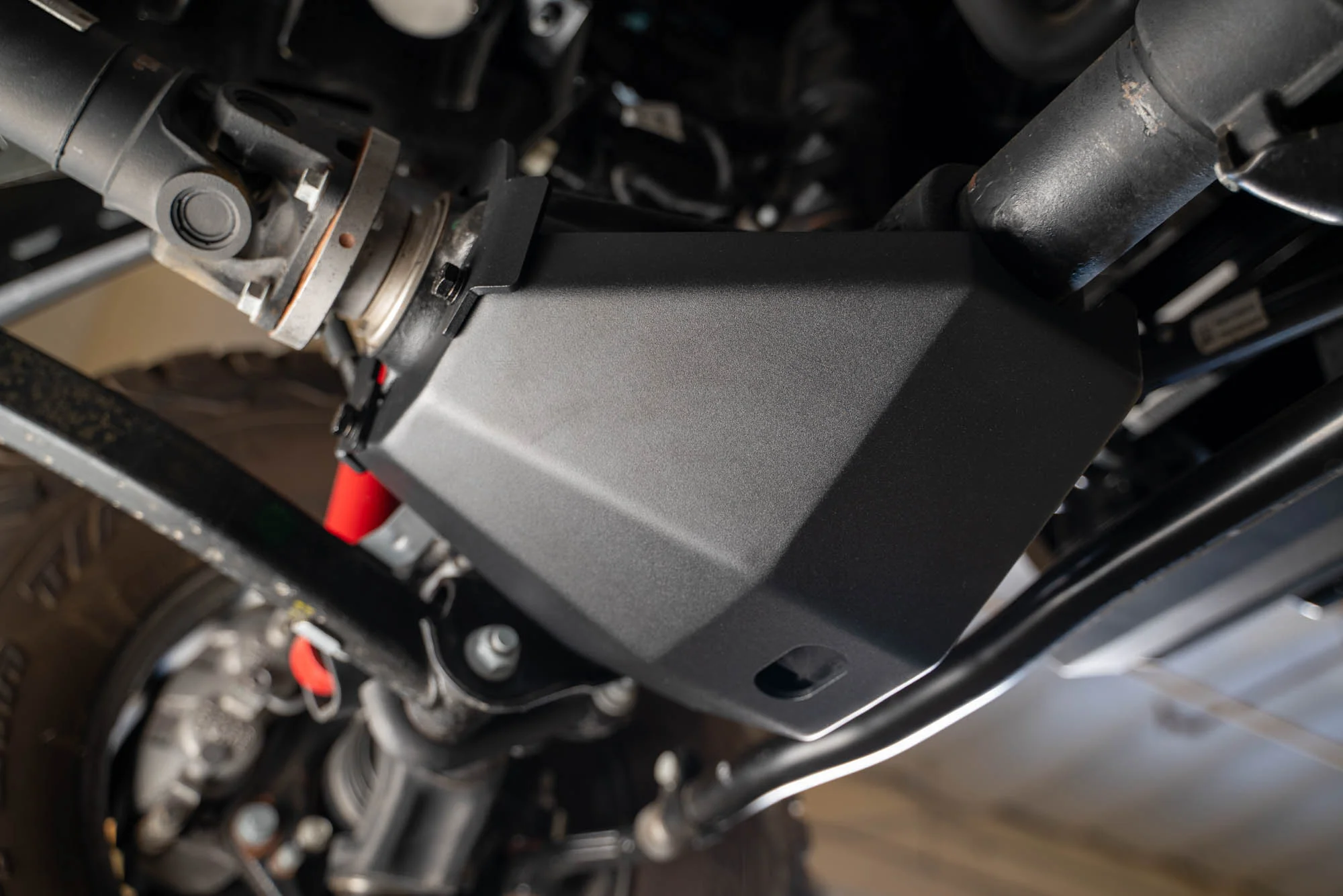 2018-2026 Jeep Wrangler JL & 2020-2026 Gladiator JT | Dana 44 Front Differential Skid Plate - Image 3