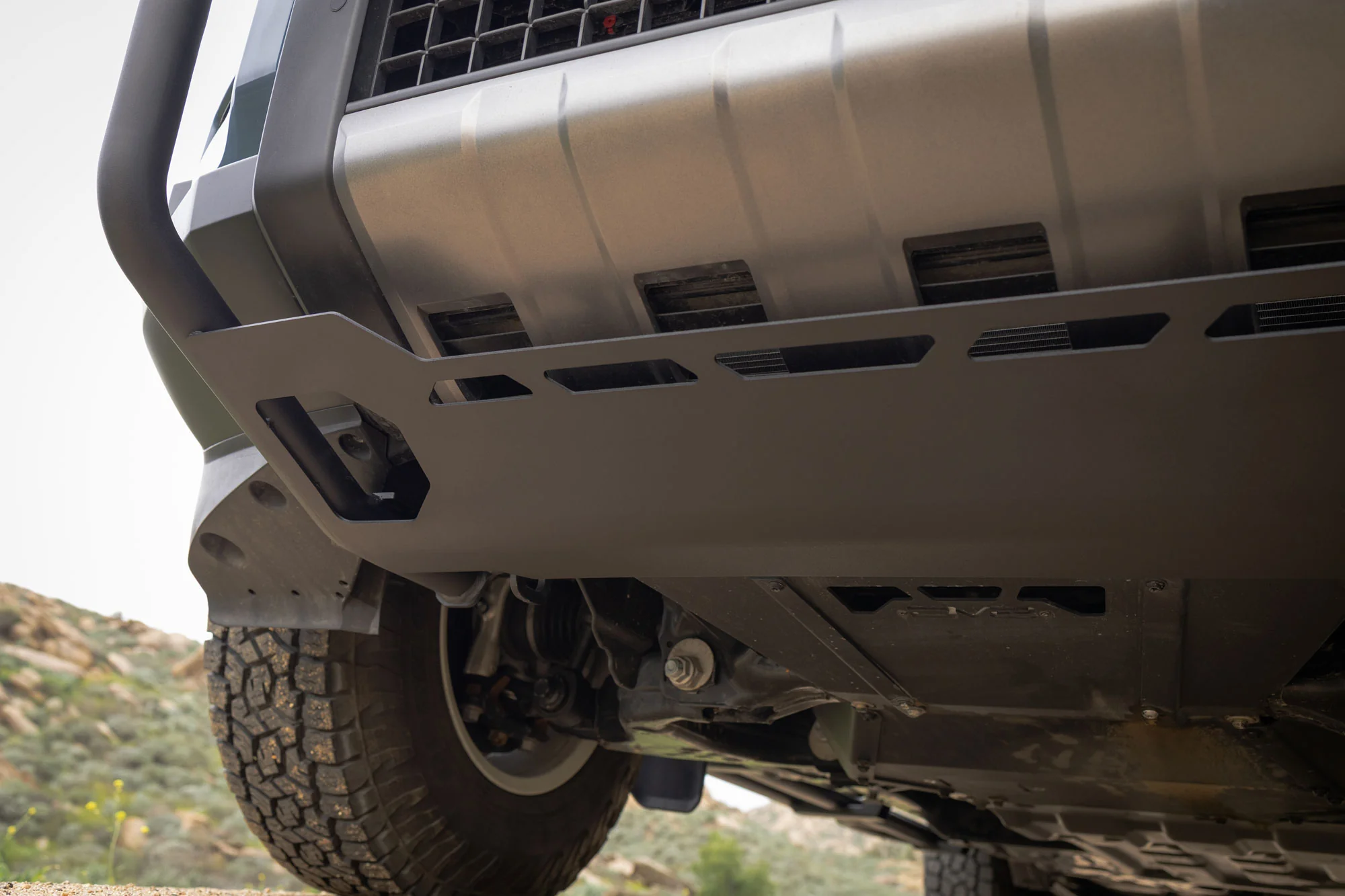 2024-2026 Toyota Land Cruiser Brush Guard - Image 16