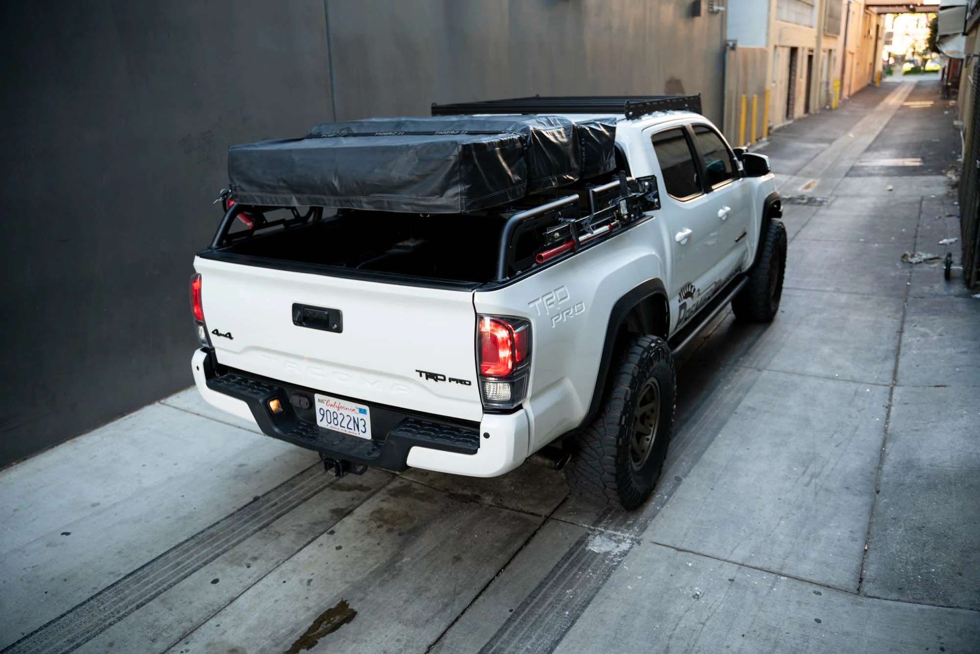 MTO Series Mid-Size Truck Bed Rack | Universal - Image 9