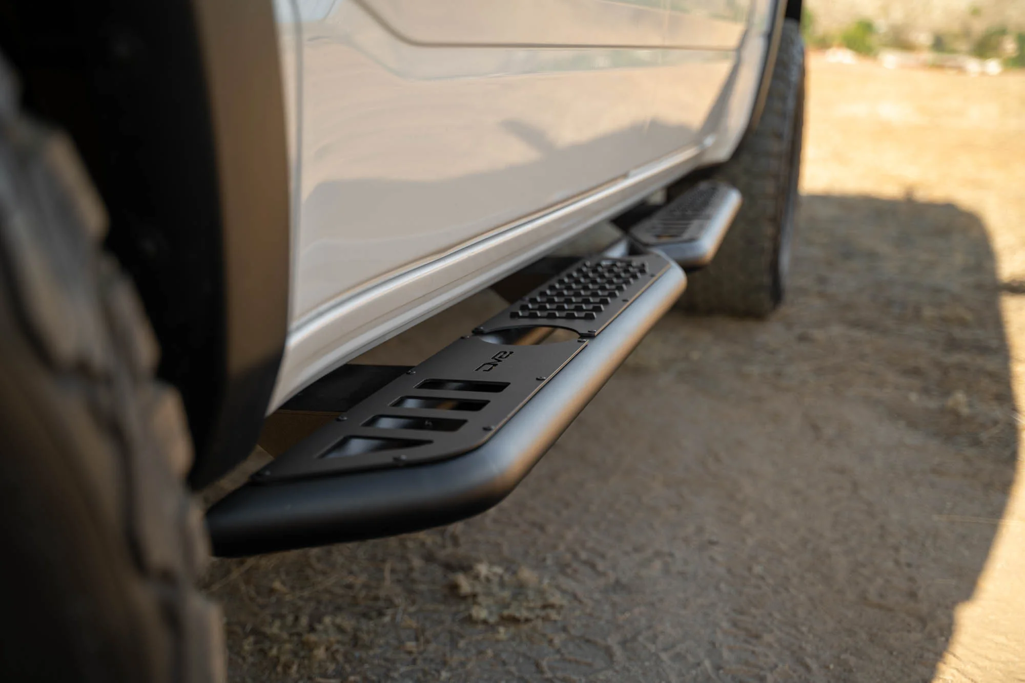 2019-2024 RAM 1500 Crew Cab OE Plus Side Steps - Image 8