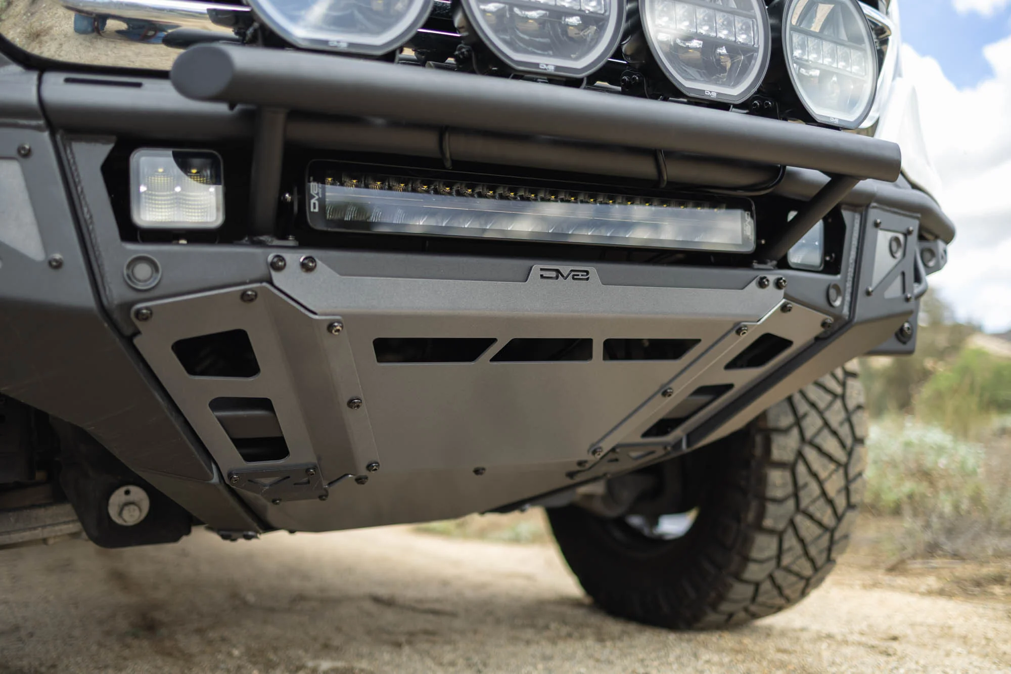 2019-2025 Ram 1500 Tube Front Bumper - Image 10