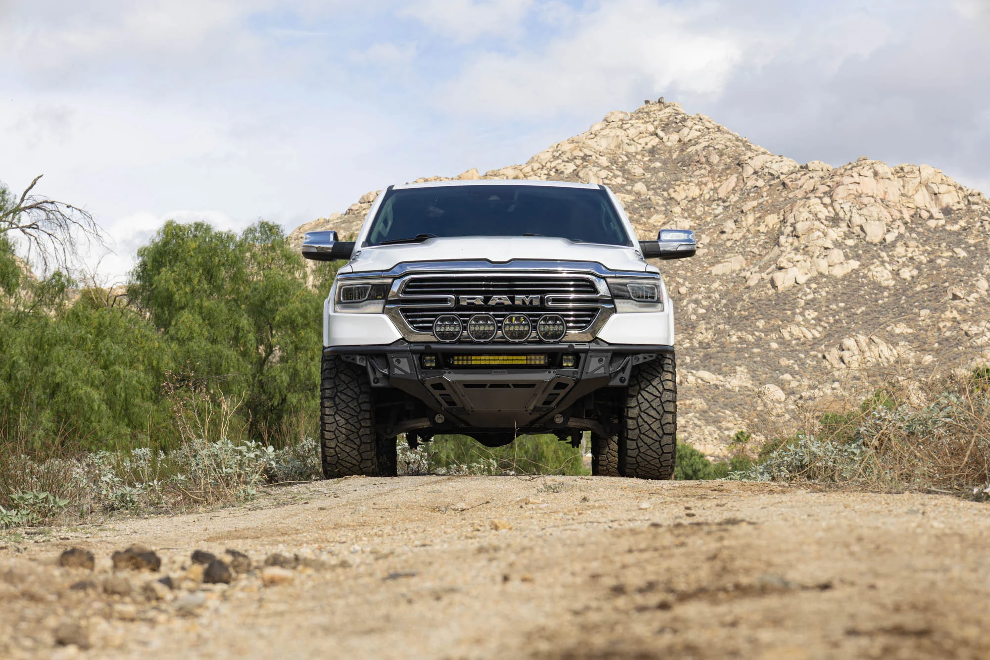 2019-2025 Ram 1500 Tube Front Bumper - Image 4