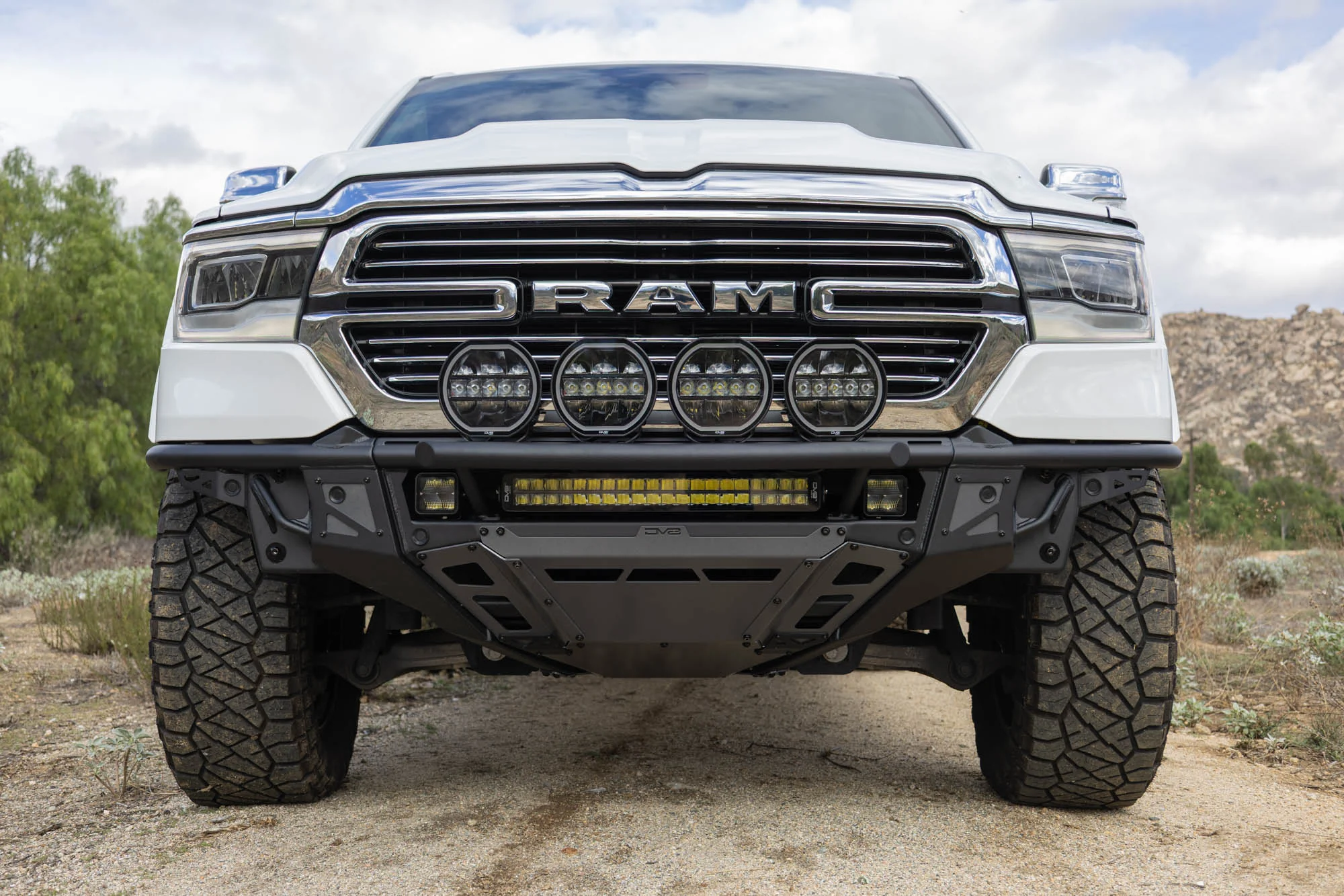 2019-2025 Ram 1500 Tube Front Bumper - Image 8