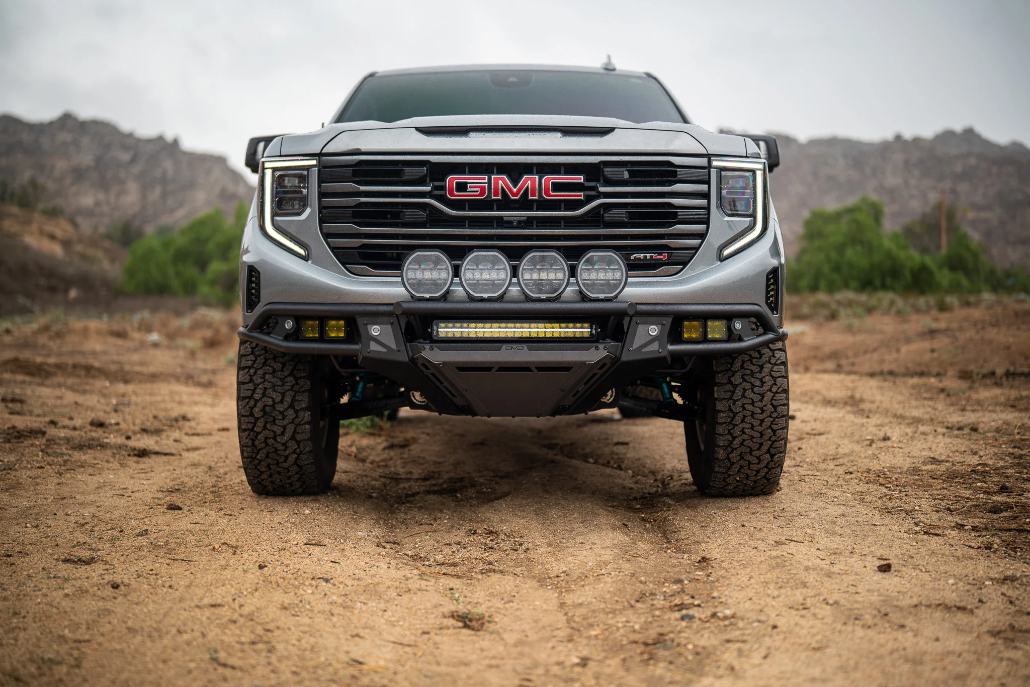 2022-2026 GMC Sierra 1500 Tube Front Bumper - Image 4