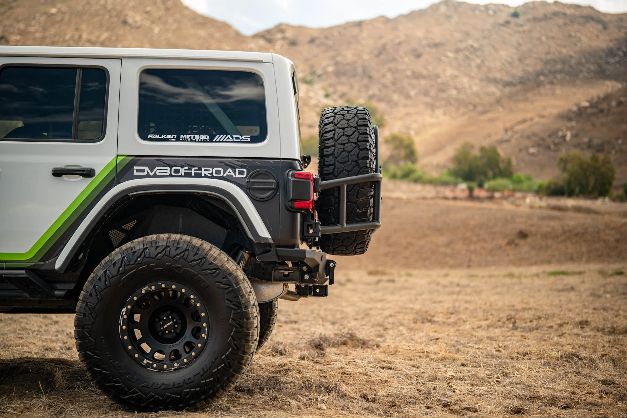 2018-2026 Jeep Wrangler JL Body Mounted Tire Carrier - Image 13