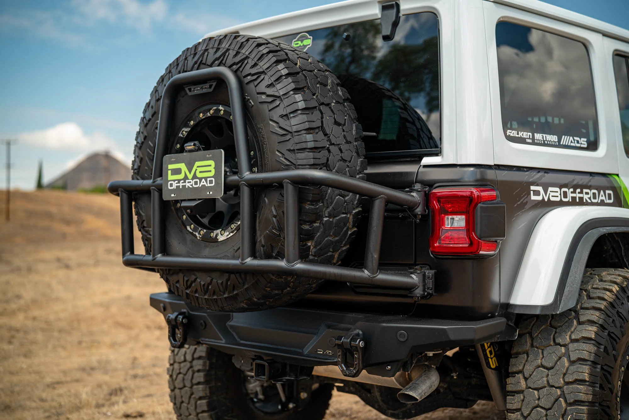 2018-2026 Jeep Wrangler JL Body Mounted Tire Carrier - Image 9